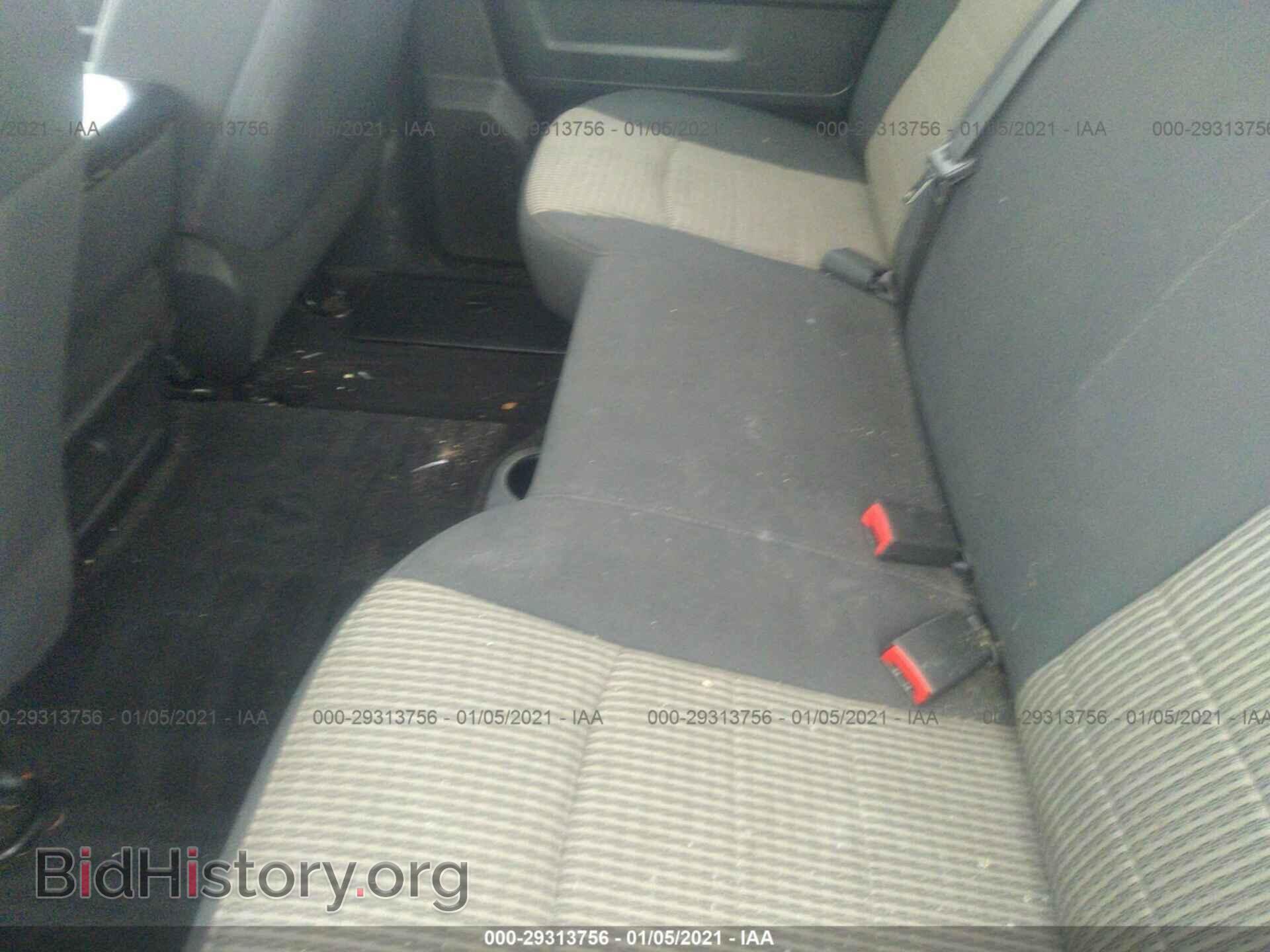 2012 RAM 1500 - VIN: 1C6RD7KT0CS345315 - Photo 8