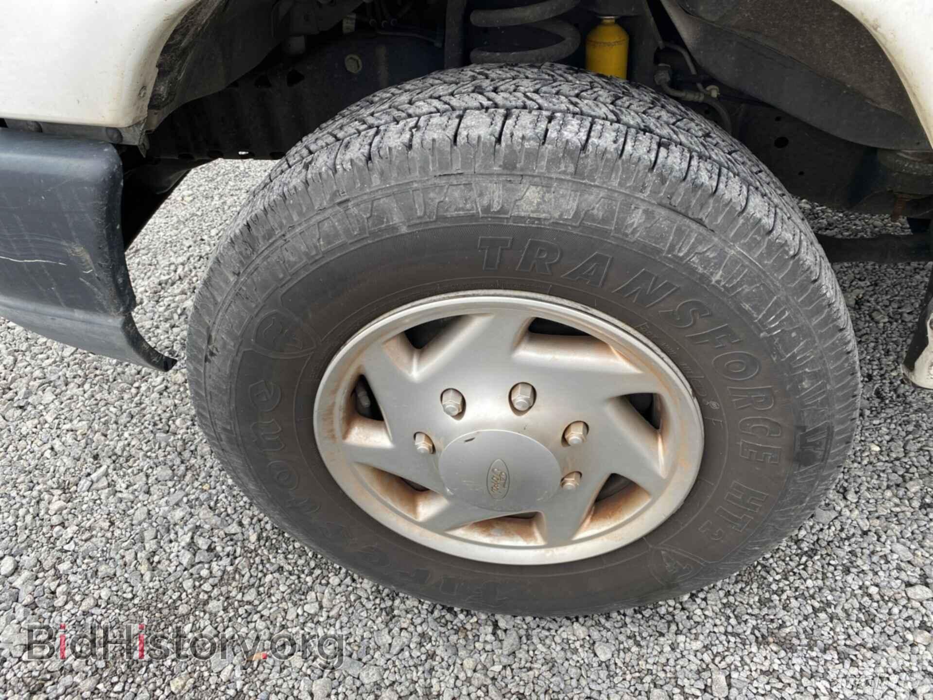2010 FORD ECONOLINE CARGO VAN - VIN: 1FTNE2EW7ADA73439 - Фото 5