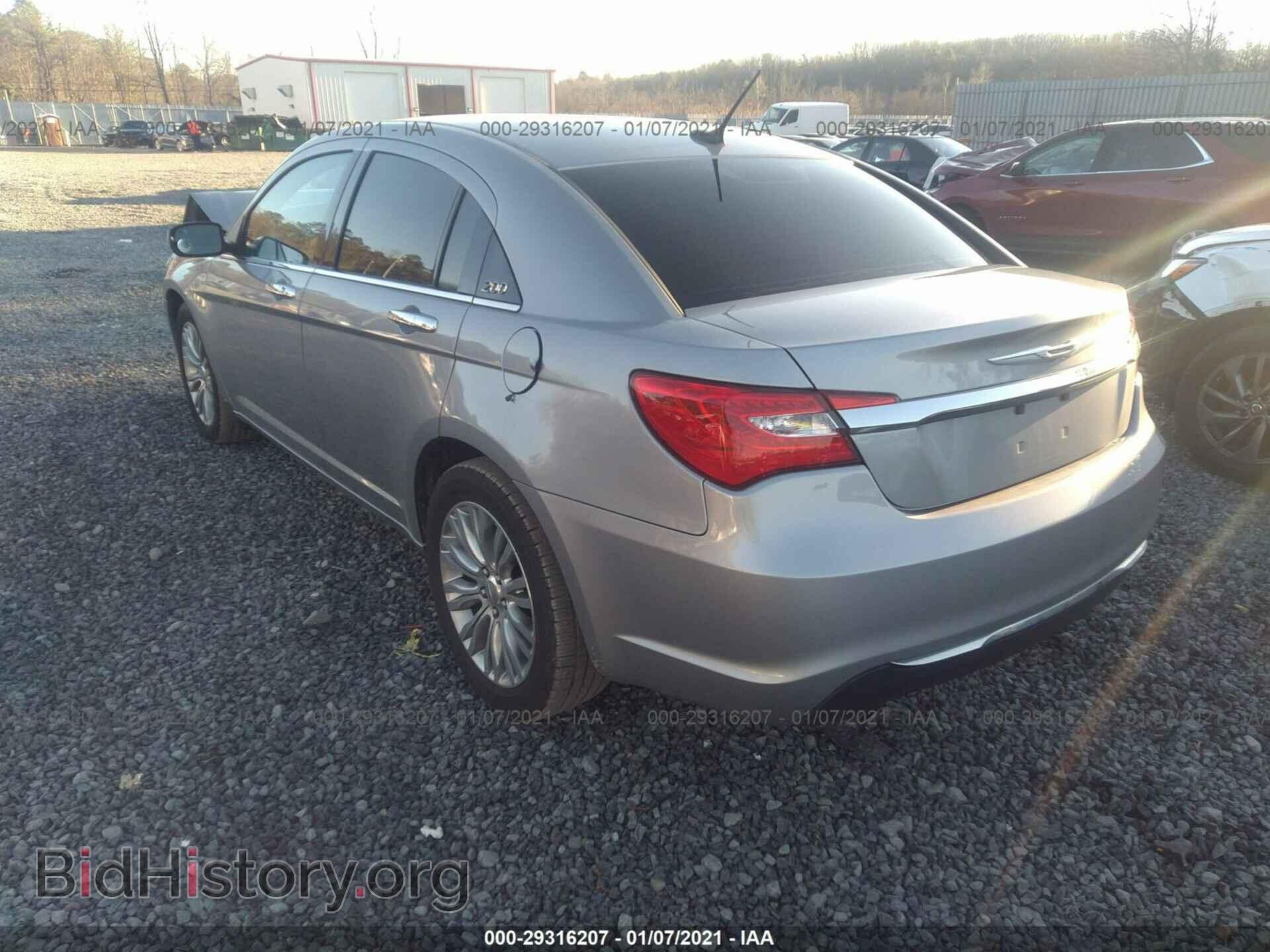 2013 CHRYSLER 200 - VIN: 1C3CCBCG5DN520426 - Фото 3