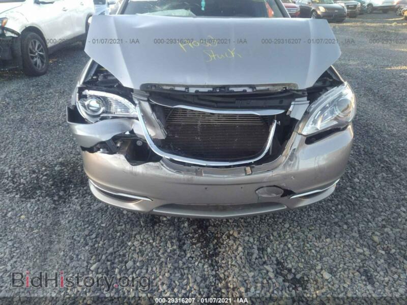 2013 Chrysler 200 (VIN 1C3CCBCG5DN520426) — фото 6 из 11