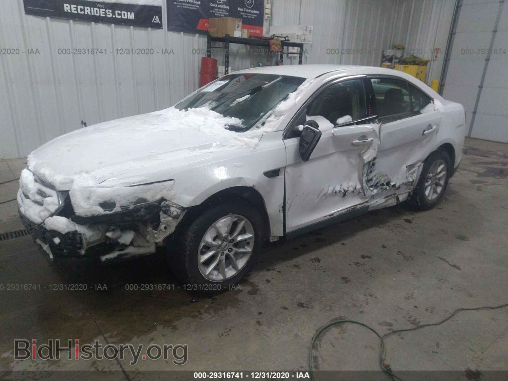 2013 FORD TAURUS - VIN: 1FAHP2D81DG105627 - Фото 2