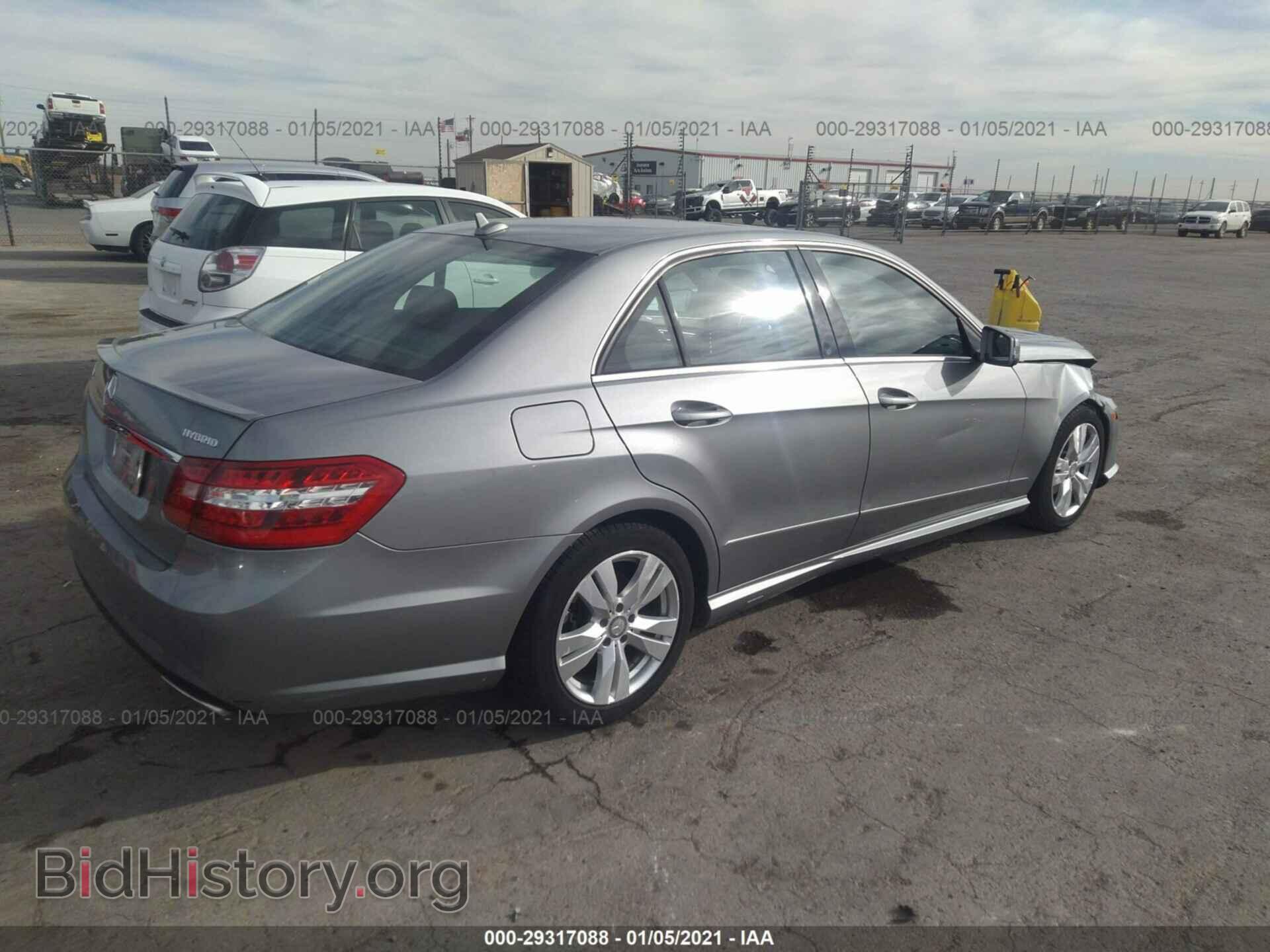 2013 MERCEDES-BENZ E-CLASS - VIN: WDDHF9FB1DA753167 - Фото 4