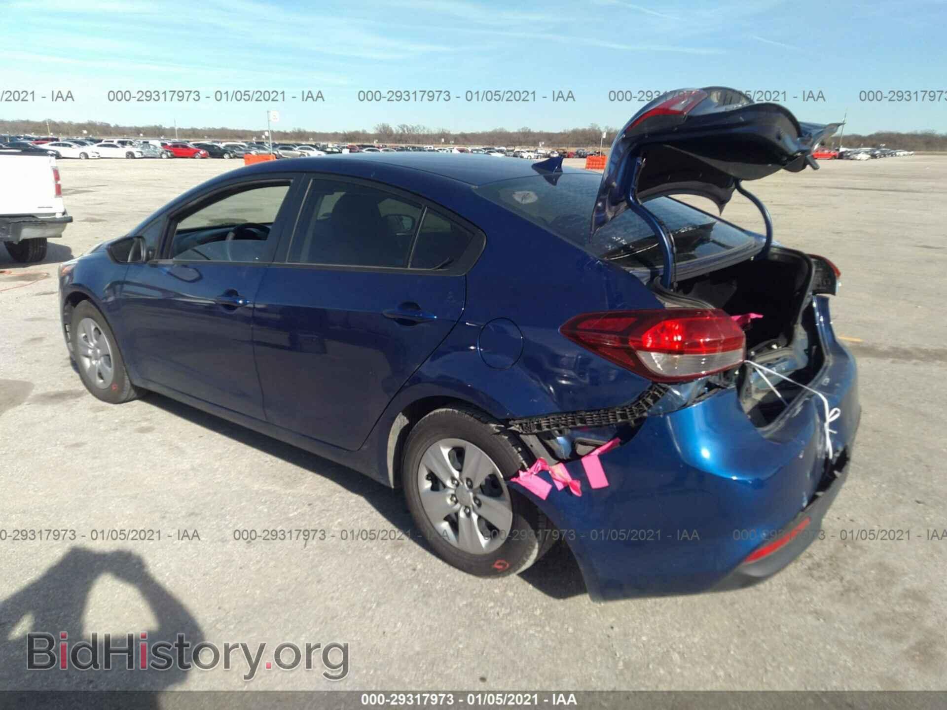 2017 KIA FORTE - VIN: 3KPFK4A73HE153997 - Photo 3