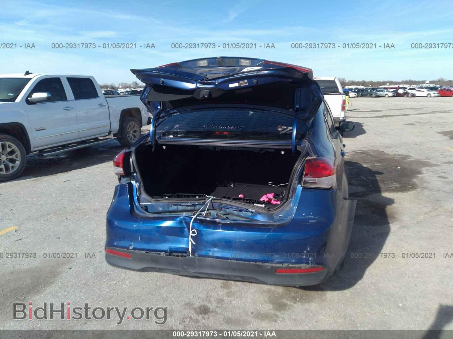 2017 KIA FORTE - VIN: 3KPFK4A73HE153997 - Photo 6