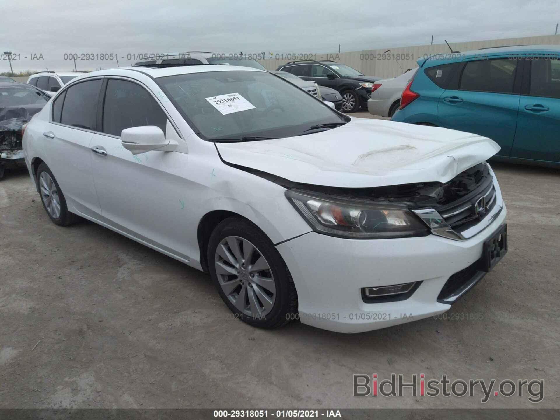 Фотография 1HGCR2F83DA205079 - HONDA ACCORD SDN 2013