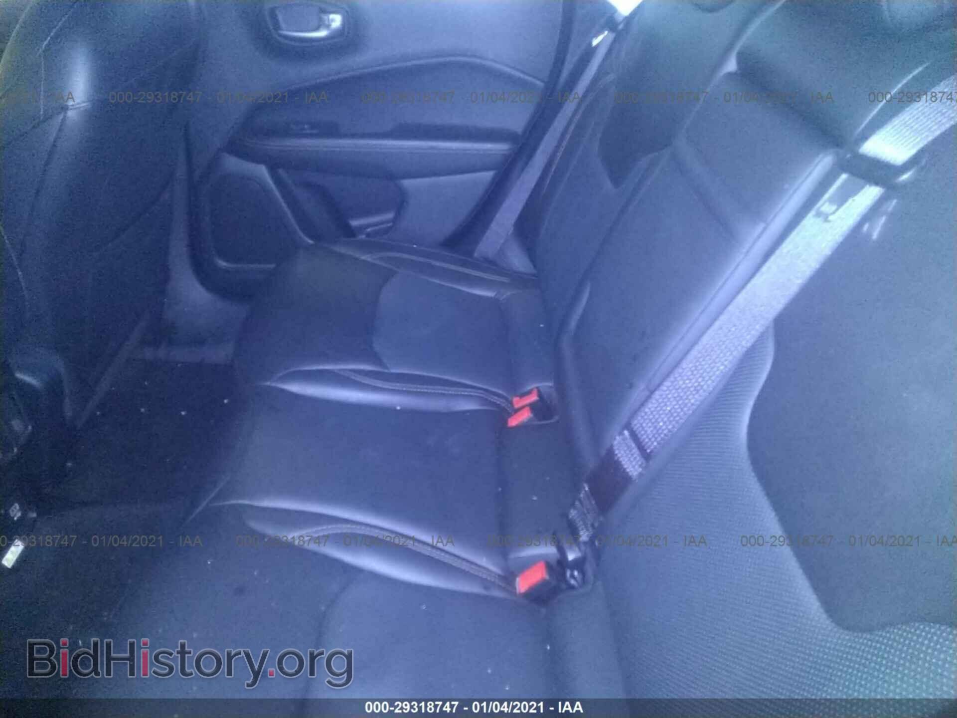 2018 JEEP COMPASS - VIN: 3C4NJDCB3JT484497 - Фото 8
