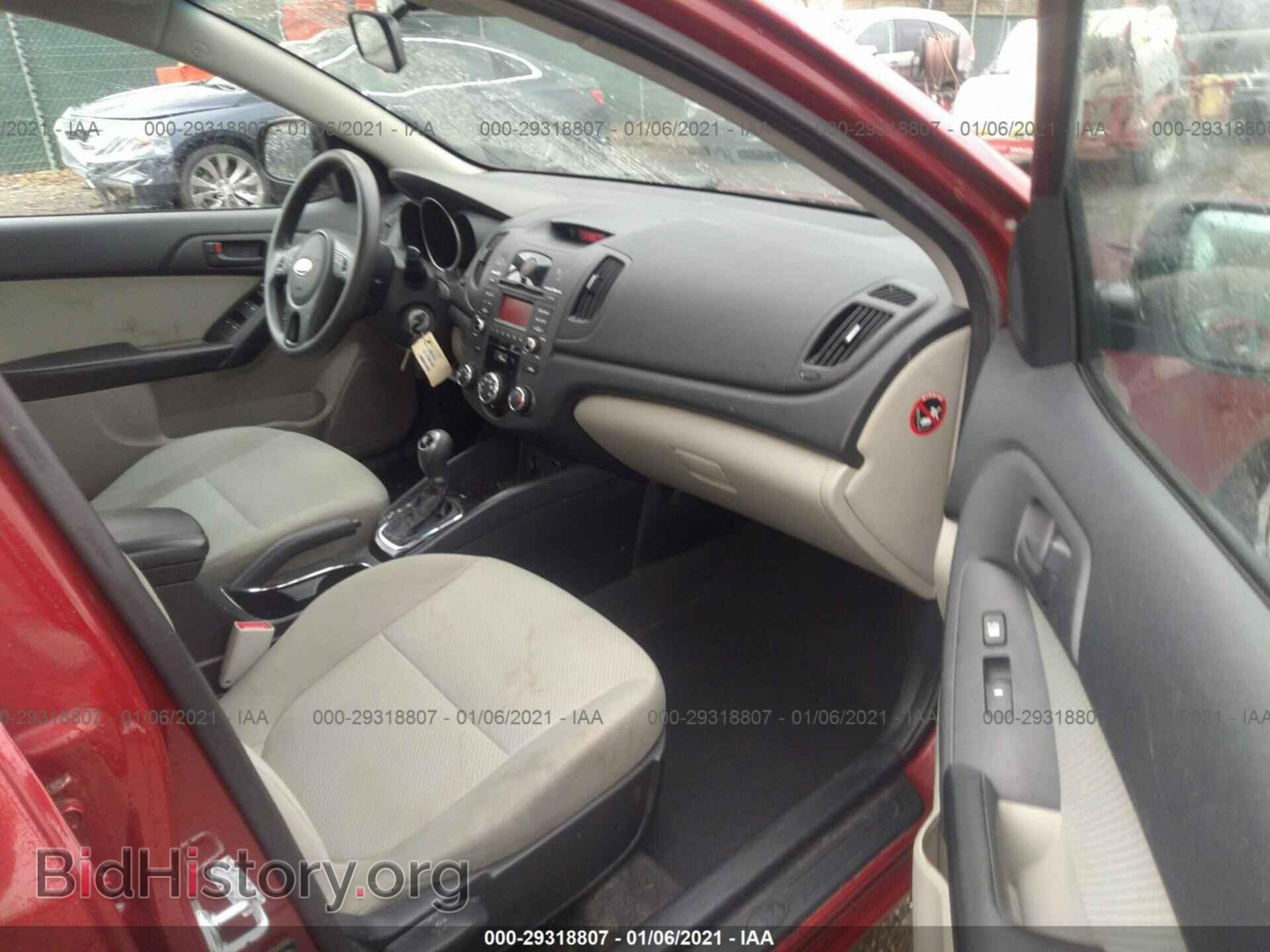 2011 KIA FORTE - VIN: KNAFU4A29B5399886 - Фото 5