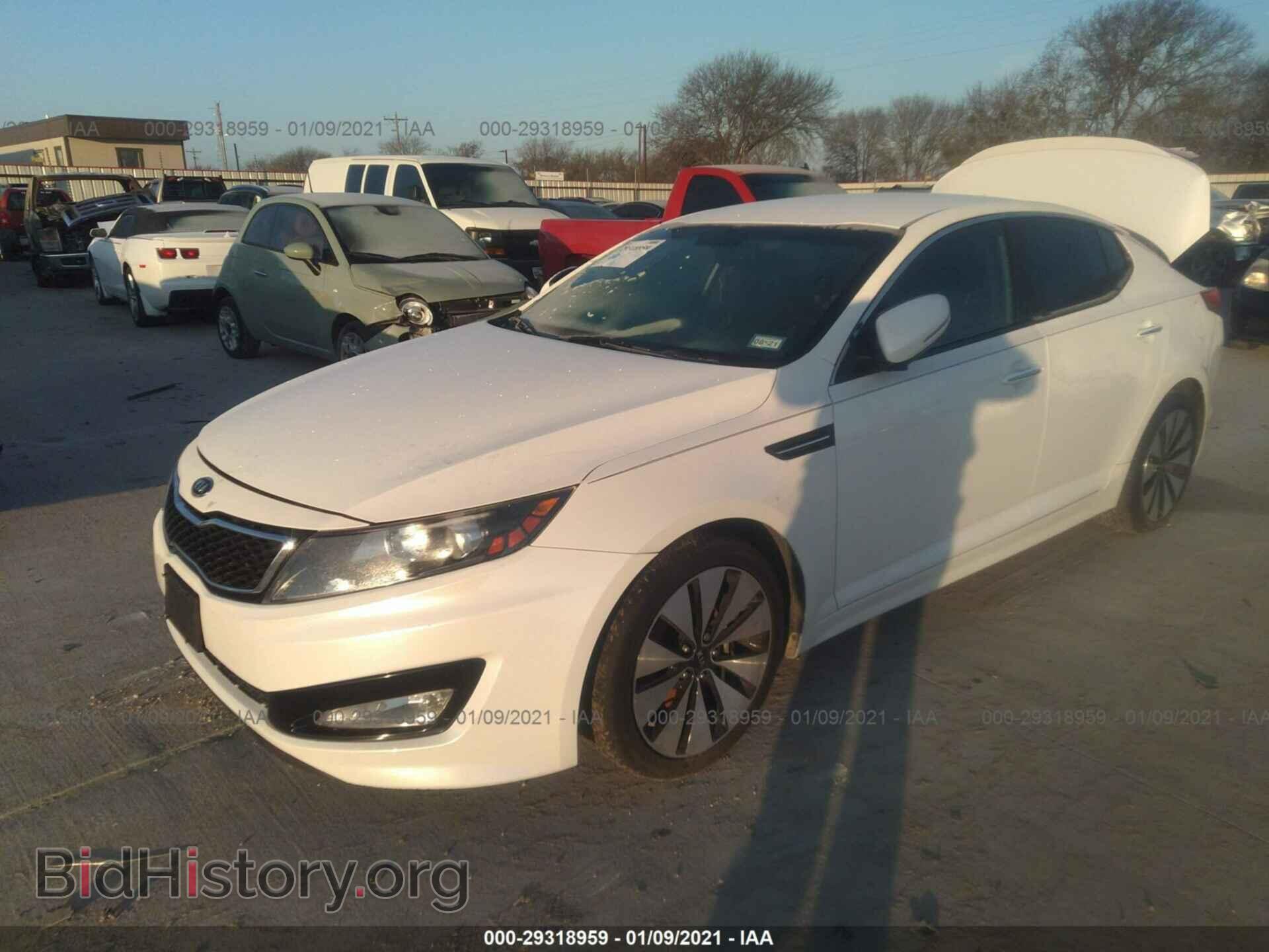 2012 KIA OPTIMA - VIN: 5XXGR4A63CG077382 - Photo 2