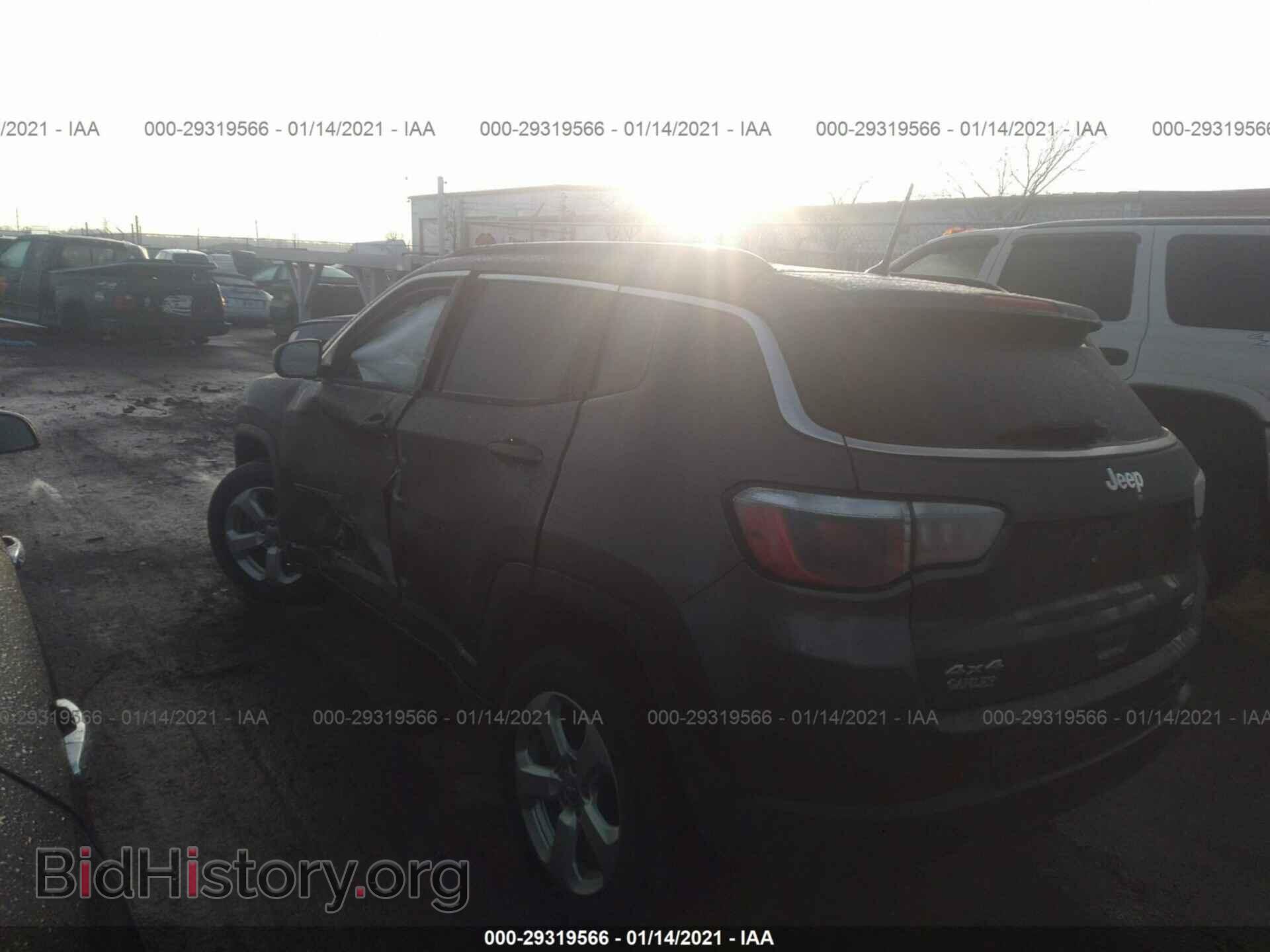 2018 JEEP COMPASS - VIN: 3C4NJDBB5JT366260 - Фото 3
