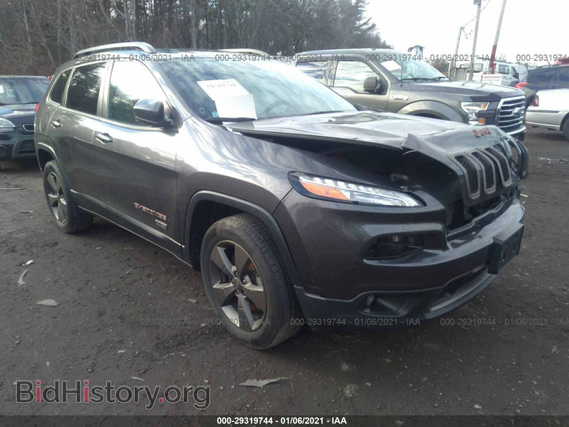 Фотография 1C4PJMCS2HW561955 - JEEP CHEROKEE 2017
