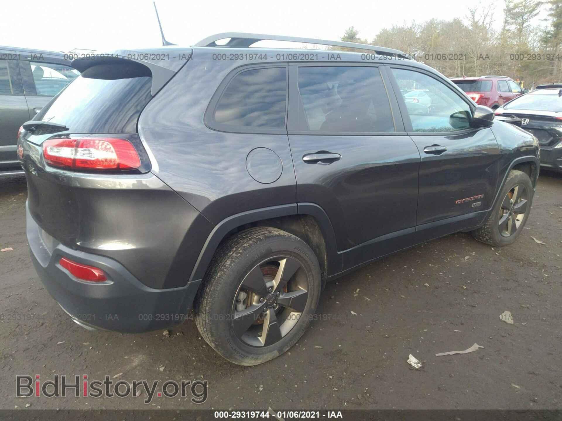 2017 JEEP CHEROKEE - VIN: 1C4PJMCS2HW561955 - Фото 4
