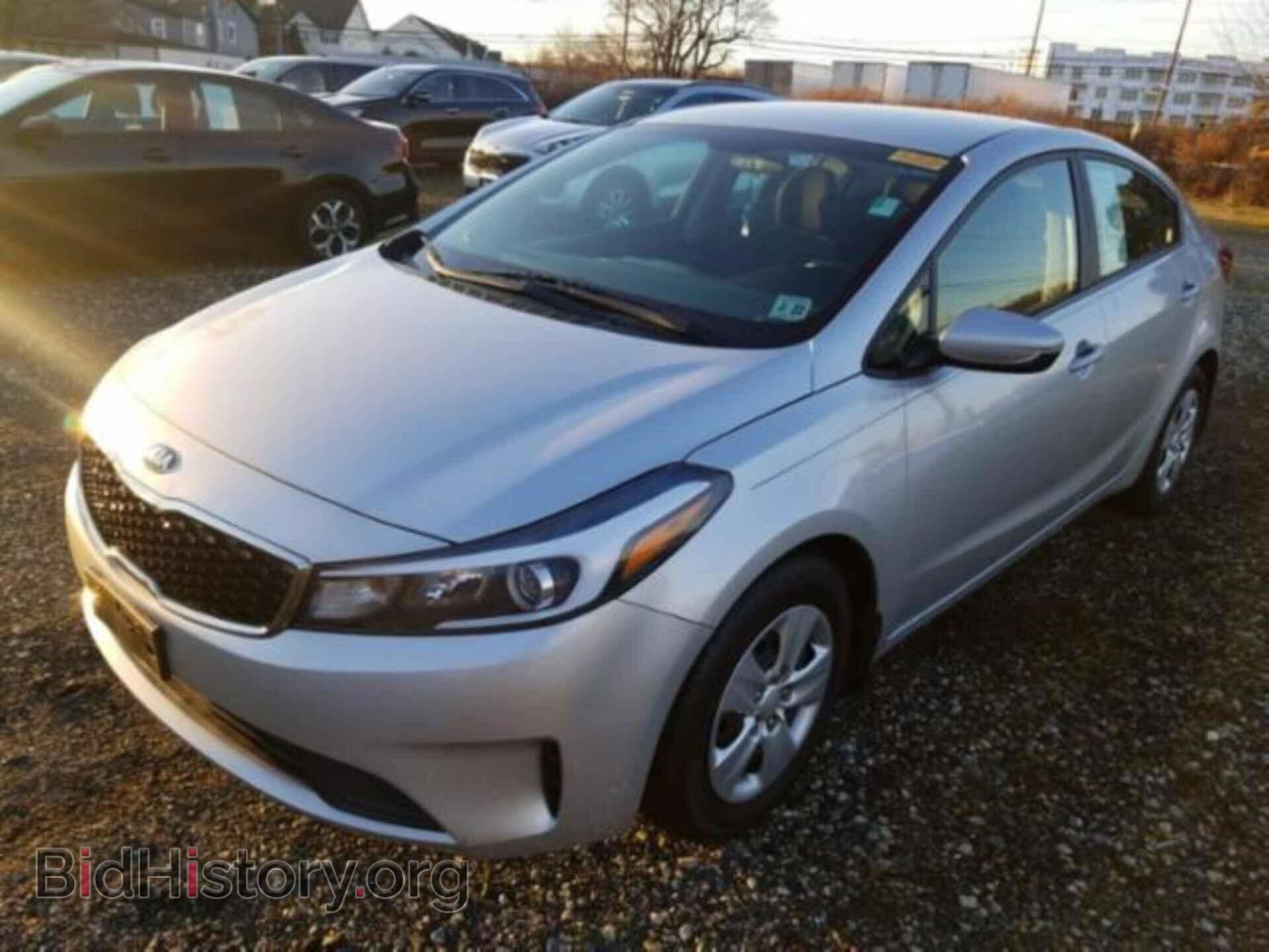 2017 KIA FORTE - VIN: 3KPFK4A78HE032348 - Фото 2