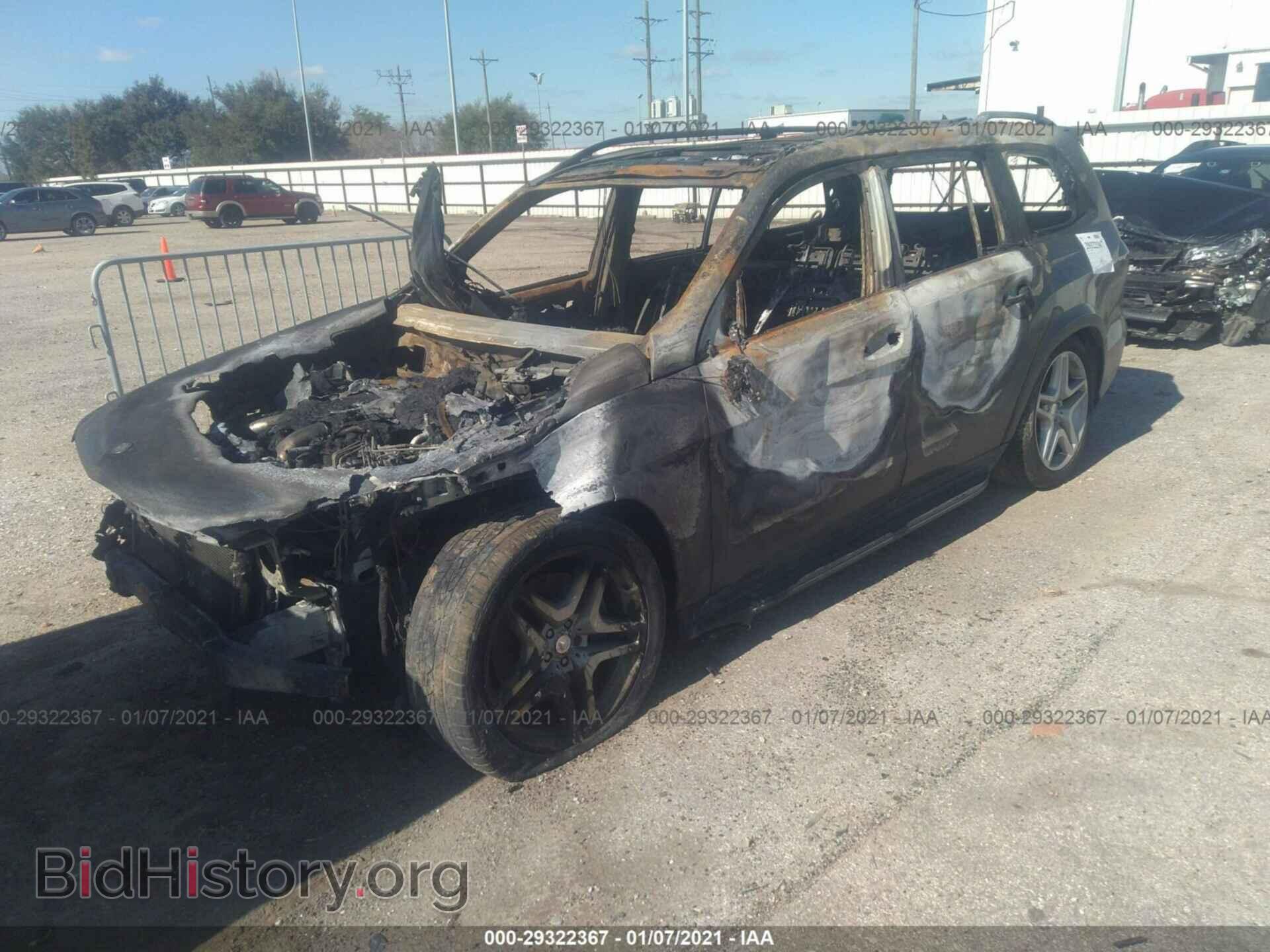 2015 MERCEDES-BENZ GL-CLASS - VIN: 4JGDF7DEXFA555244 - Фото 2