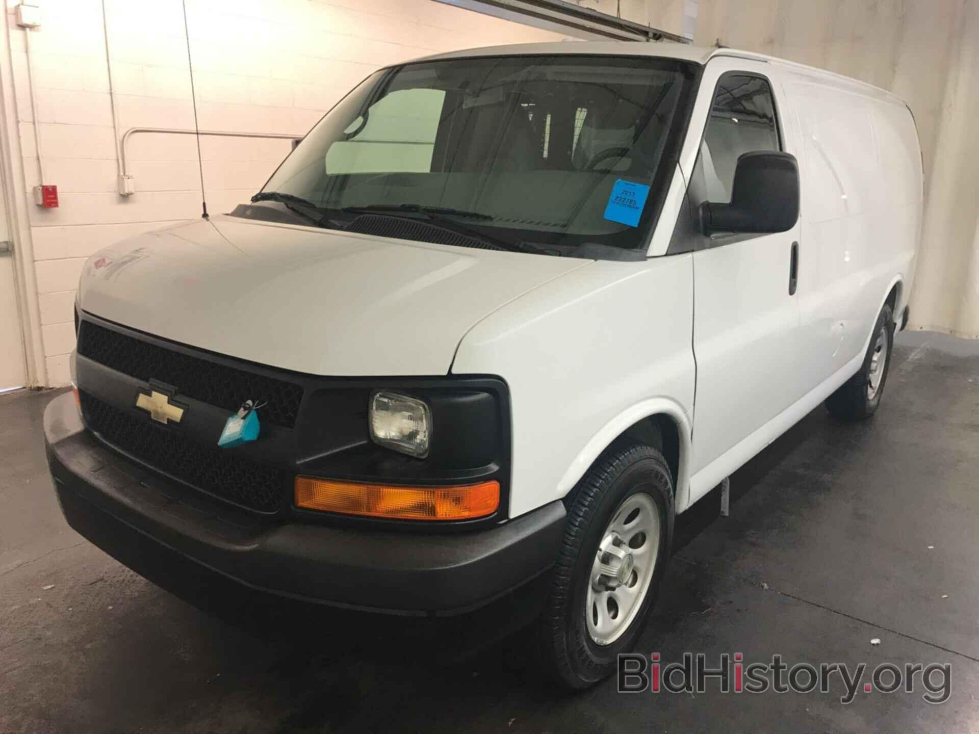 Фотография 1GCSGAFX1D1168292 - CHEVROLET EXPRESS CARGO VAN 2013