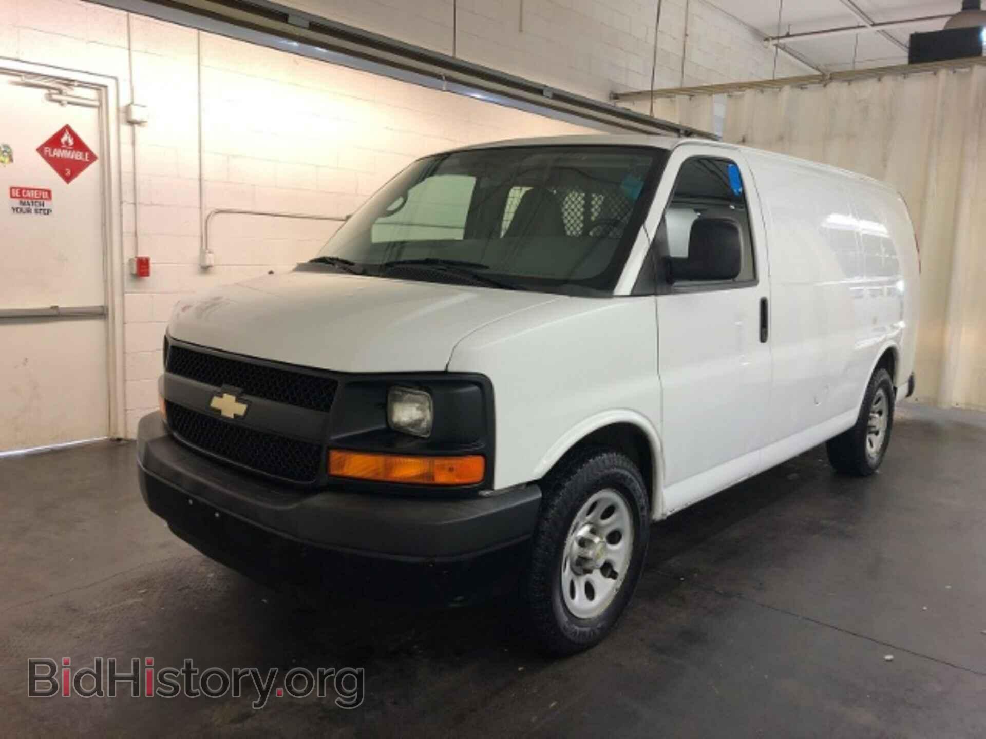 2012 CHEVROLET EXPRESS CARGO VAN - VIN: 1GCSGAFX4C1150805 - Photo 2