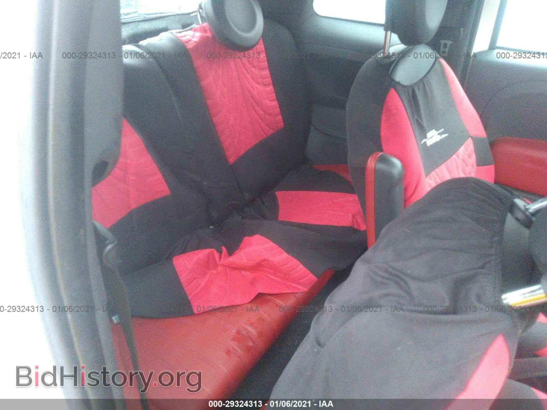 2013 FIAT 500 - VIN: 3C3CFFBR0DT515202 - Фото 8