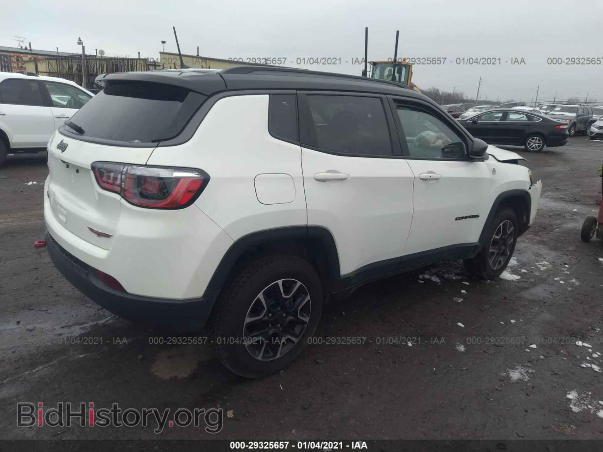 2020 JEEP COMPASS - VIN: 3C4NJDDB2LT195502 - Фото 4