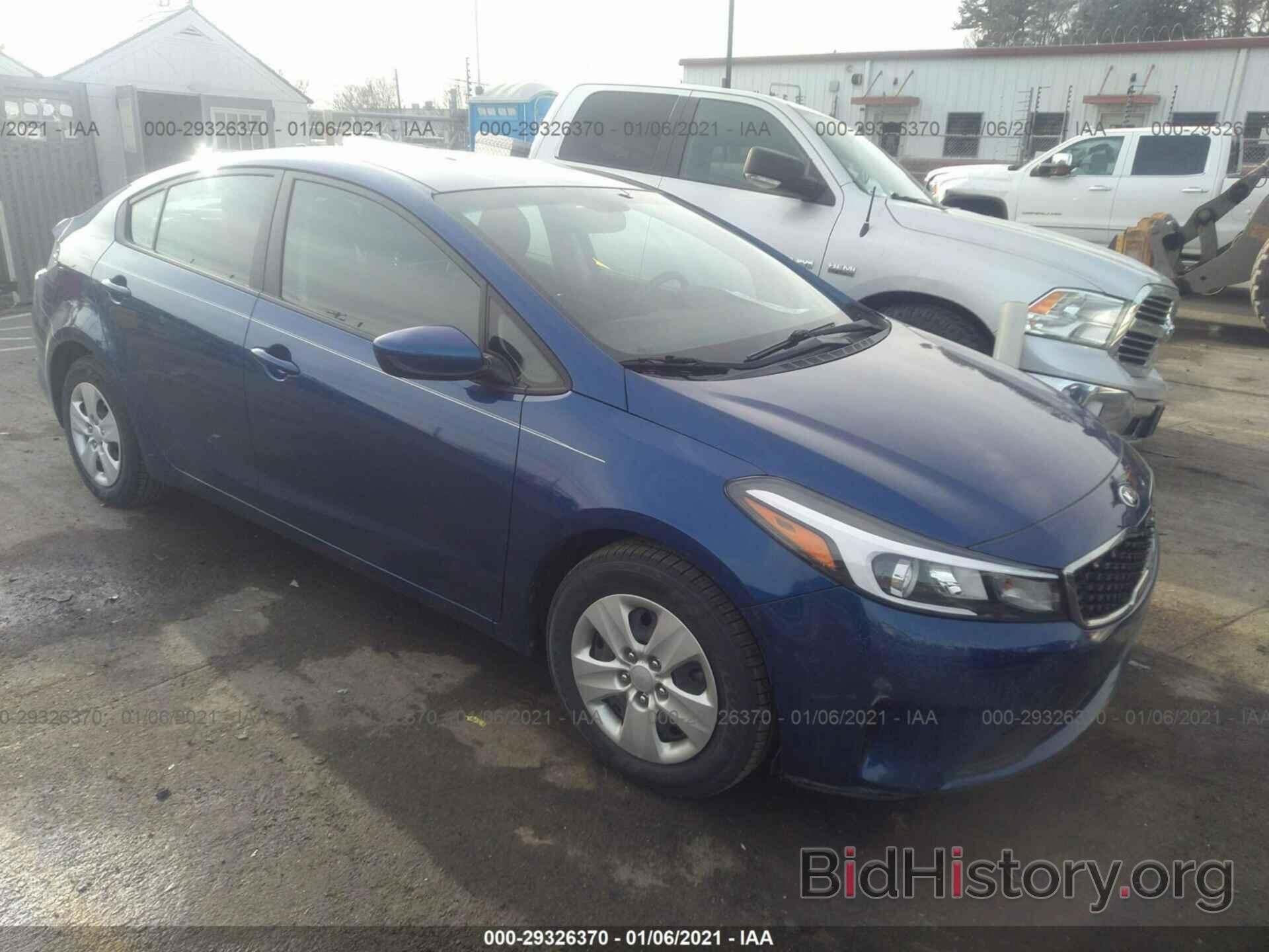 Photo 3KPFK4A79JE175878 - KIA FORTE 2018