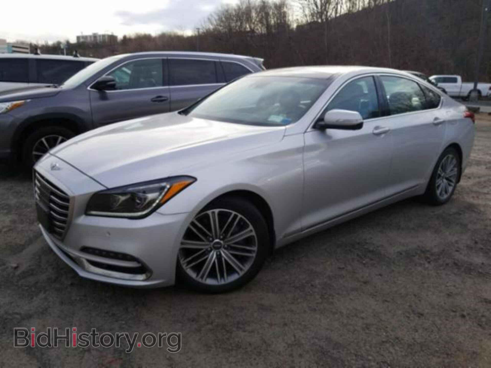 2018 GENESIS G80 - VIN: KMHGN4JE2JU246135 - Фото 2