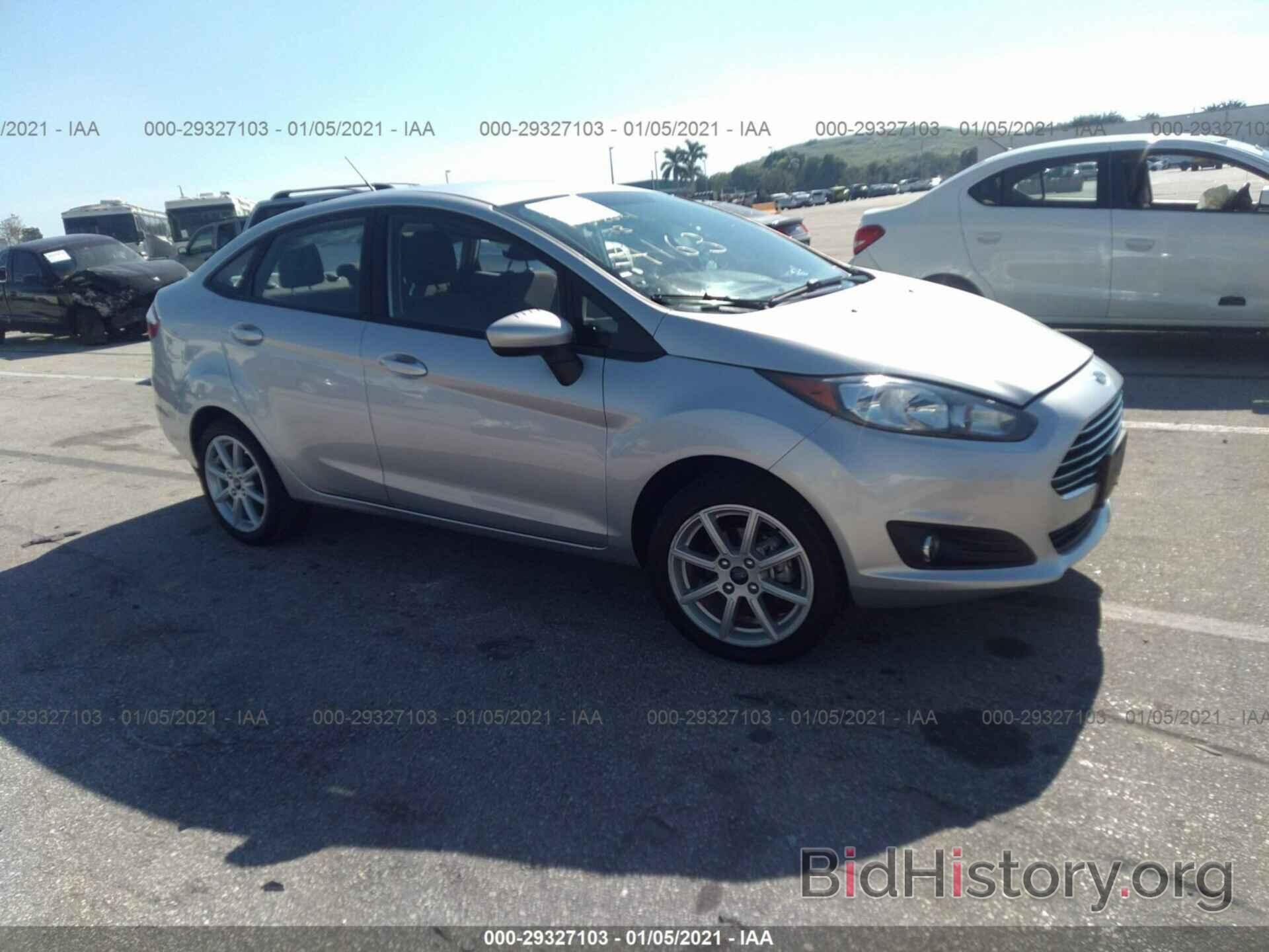 Photo 3FADP4BJ5KM134163 - FORD FIESTA 2019