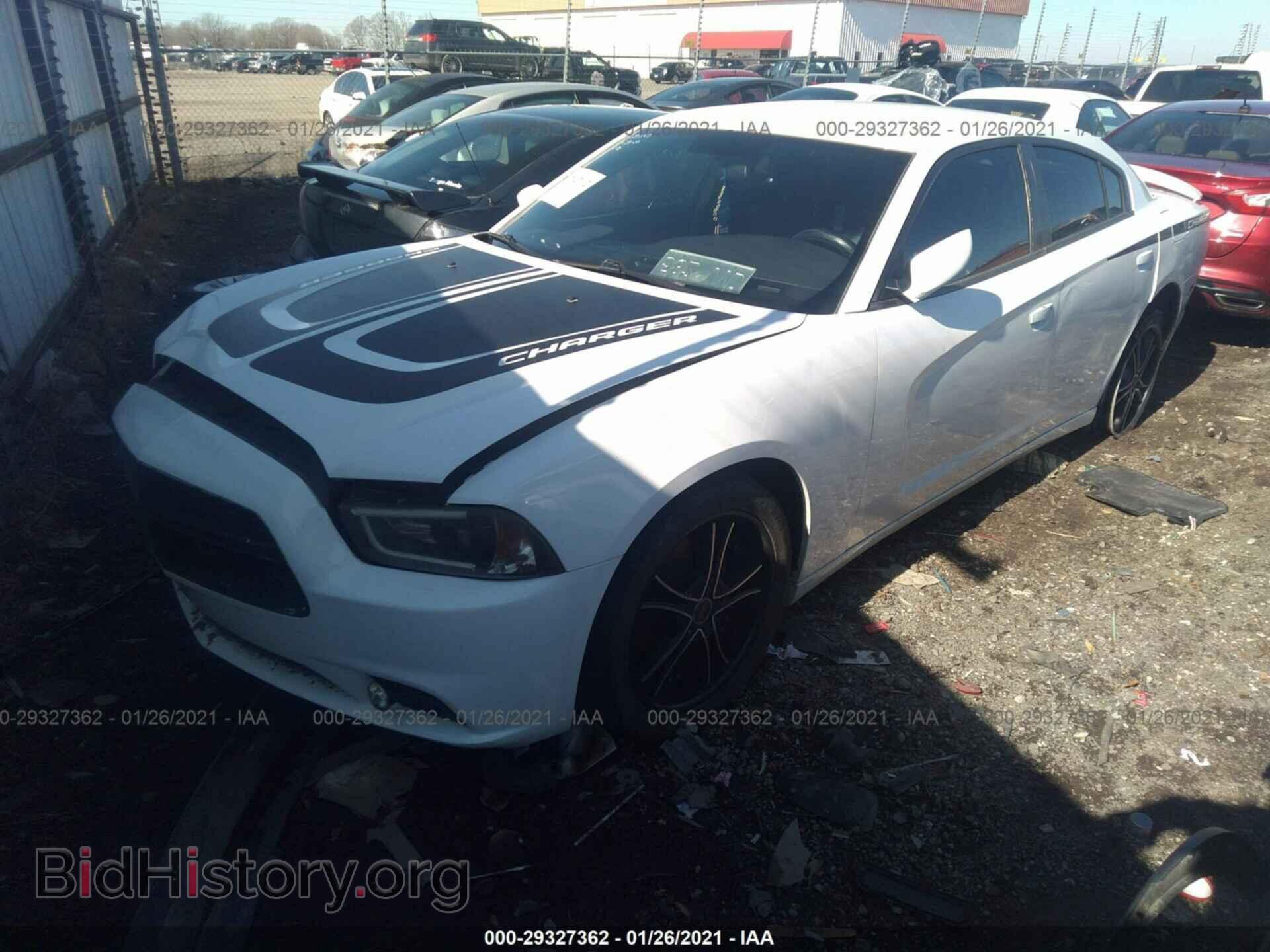 2011 DODGE CHARGER - VIN: 2B3CL3CG0BH532704 - Фото 2