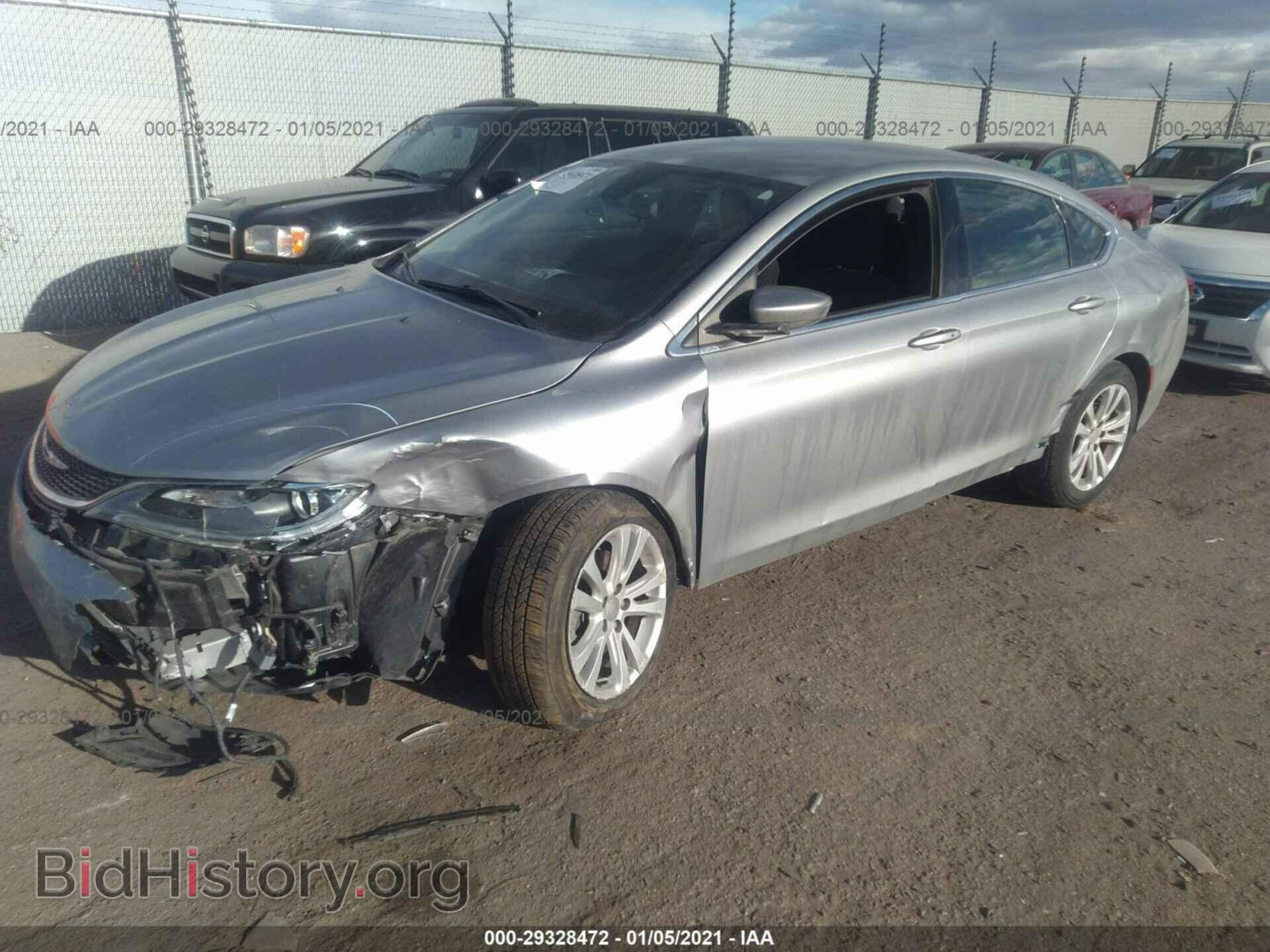 2016 CHRYSLER 200 - VIN: 1C3CCCAB5GN104555 - Photo 2