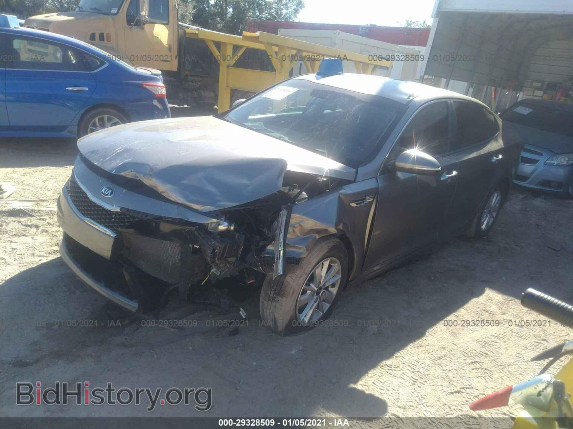 2017 KIA OPTIMA - VIN: 5XXGT4L35HG144320 - Фото 2