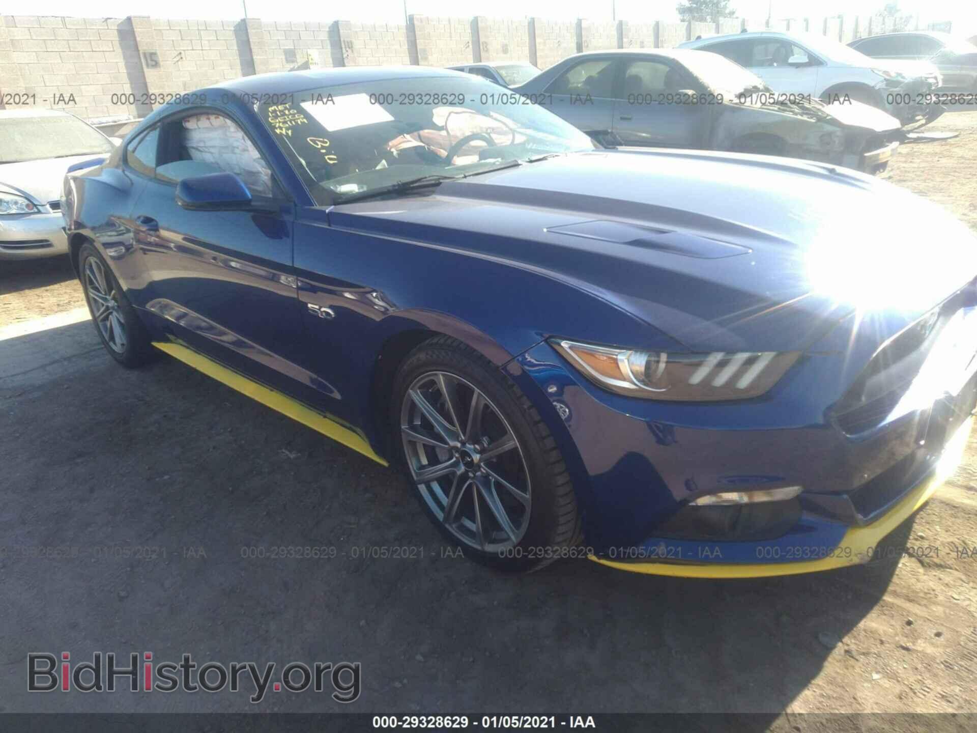Photo 1FA6P8CFXF5417535 - FORD MUSTANG 2015