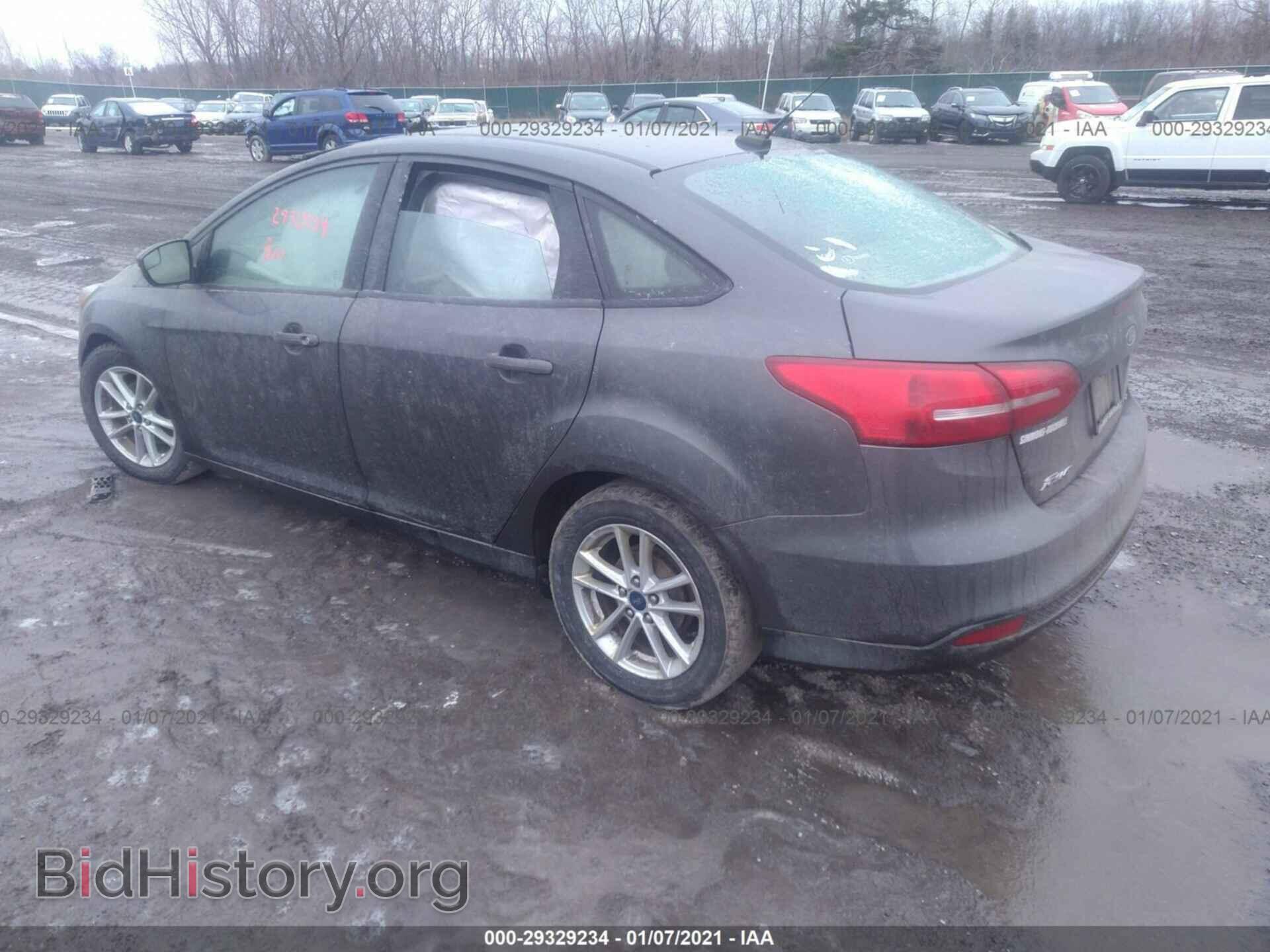 2017 FORD FOCUS - VIN: 1FADP3F29HL267452 - Фото 3