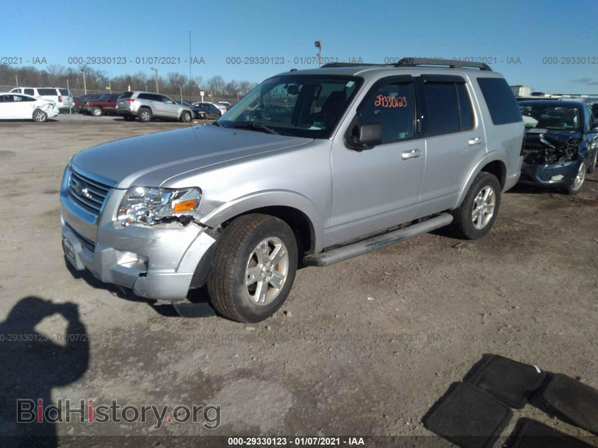 2010 FORD EXPLORER - VIN: 1FMEU7DE9AUA72457 - Фото 2