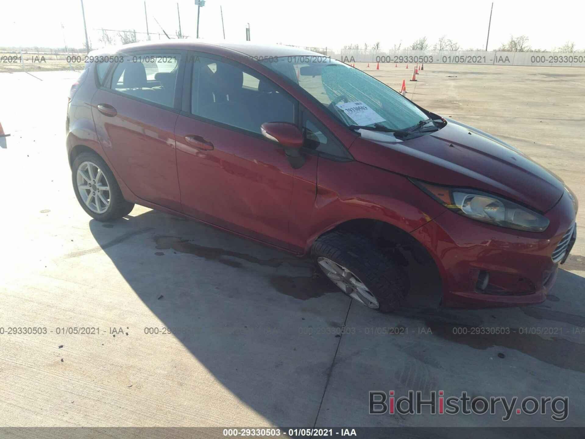 Photo 3FADP4EJ6FM117924 - FORD FIESTA 2015