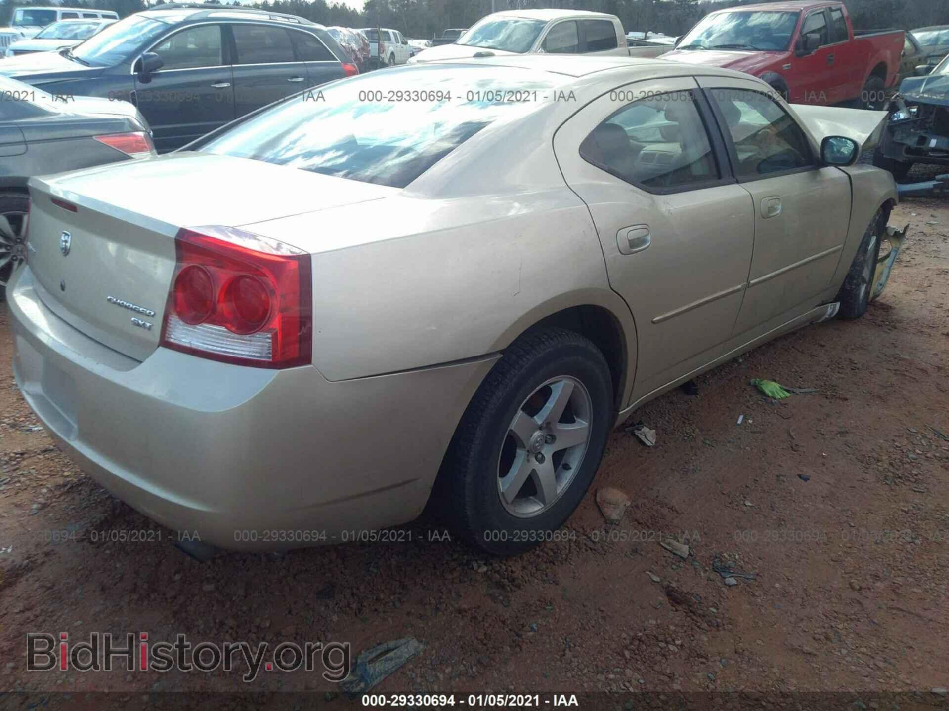 2010 DODGE CHARGER - VIN: 2B3CA3CV0AH207103 - Фото 4