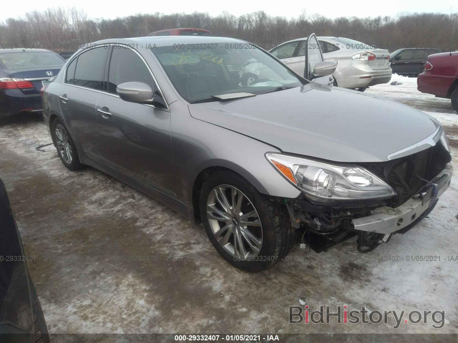 Photo KMHGC4DF2CU181848 - HYUNDAI GENESIS 2012