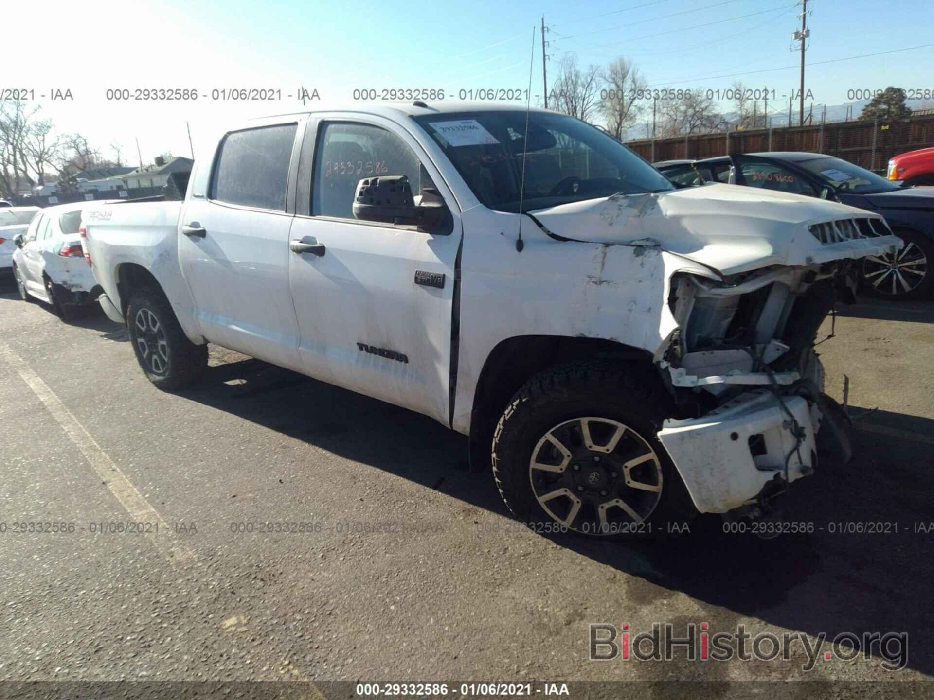 Photo 5TFHY5F18KX800144 - TOYOTA TUNDRA 4WD 2019