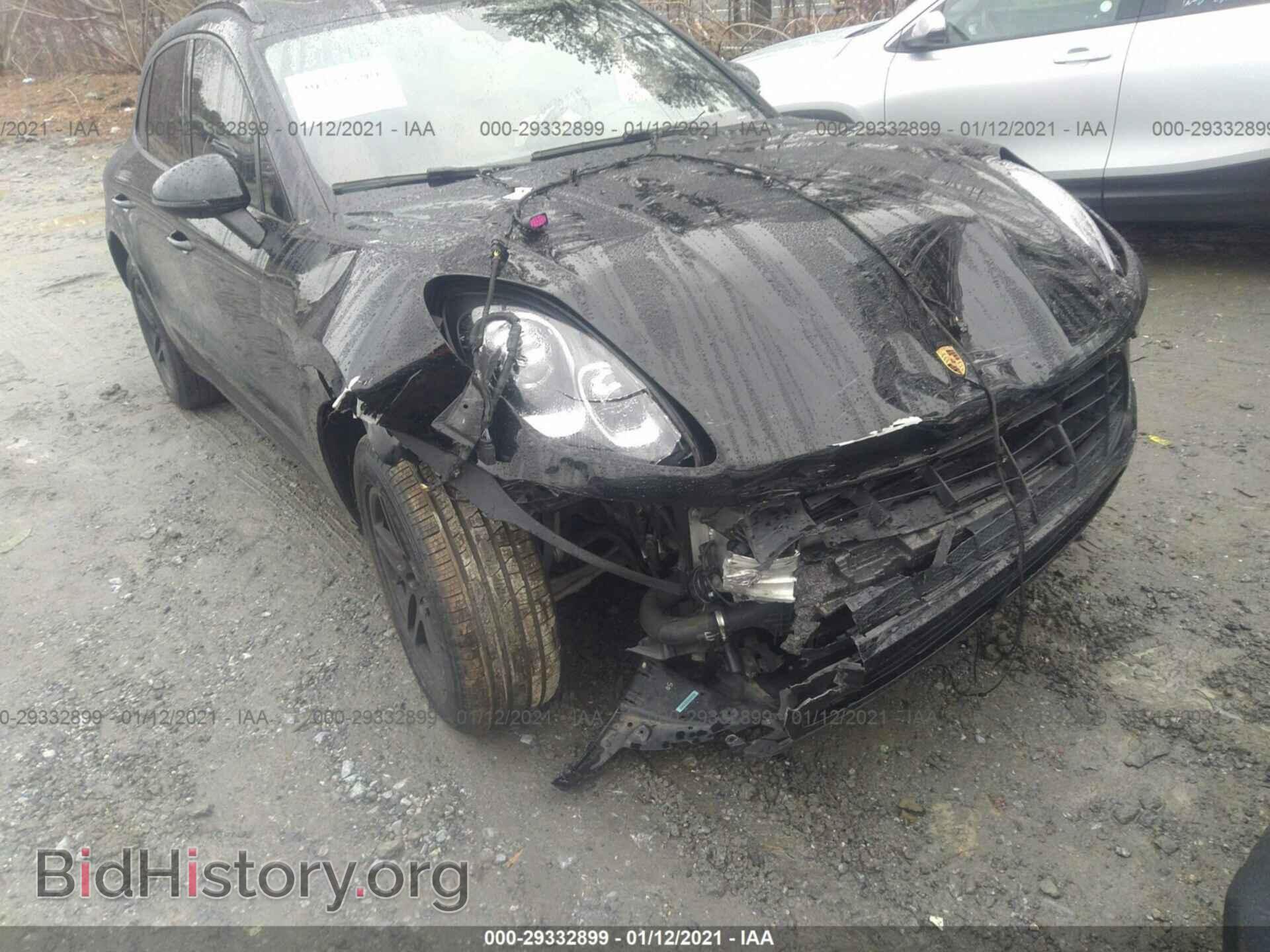2017 PORSCHE MACAN - VIN: WP1AA2A56HLB09823 - Photo 6