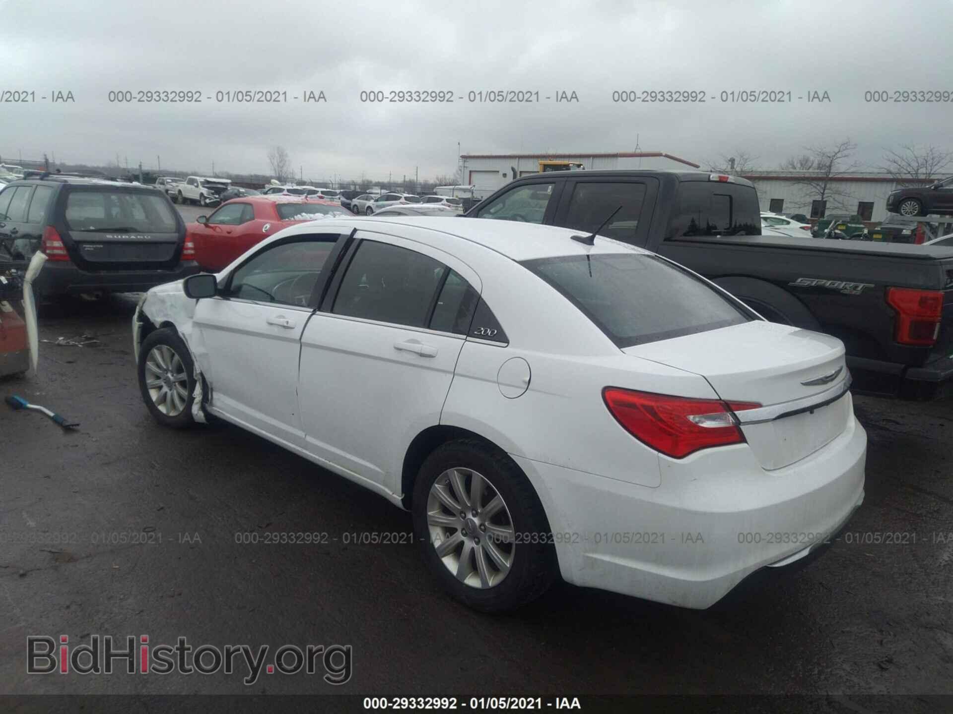 2012 CHRYSLER 200 - VIN: 1C3CCBBB3CN175546 - Photo 3