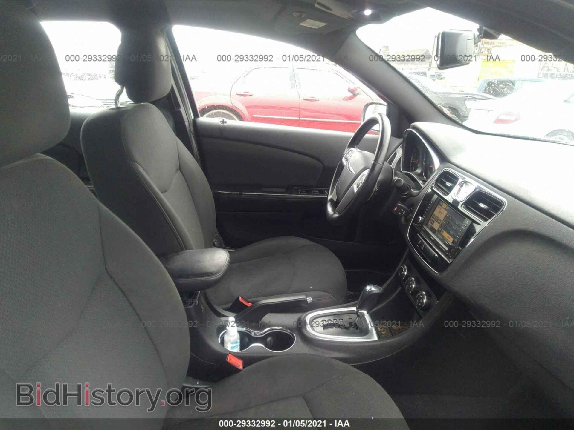 2012 CHRYSLER 200 - VIN: 1C3CCBBB3CN175546 - Photo 5