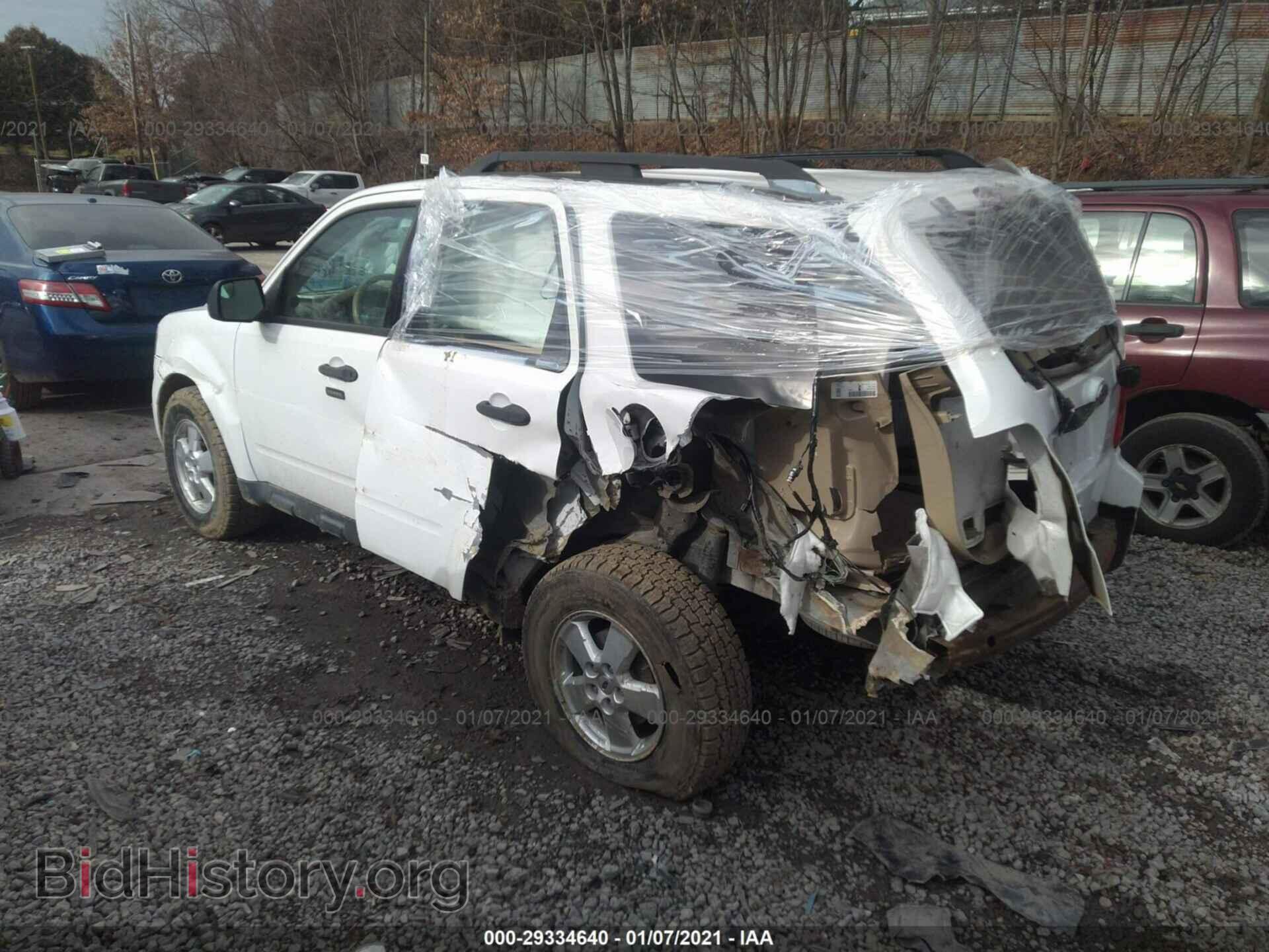 2012 FORD ESCAPE - VIN: 1FMCU9D70CKB95227 - Фото 3