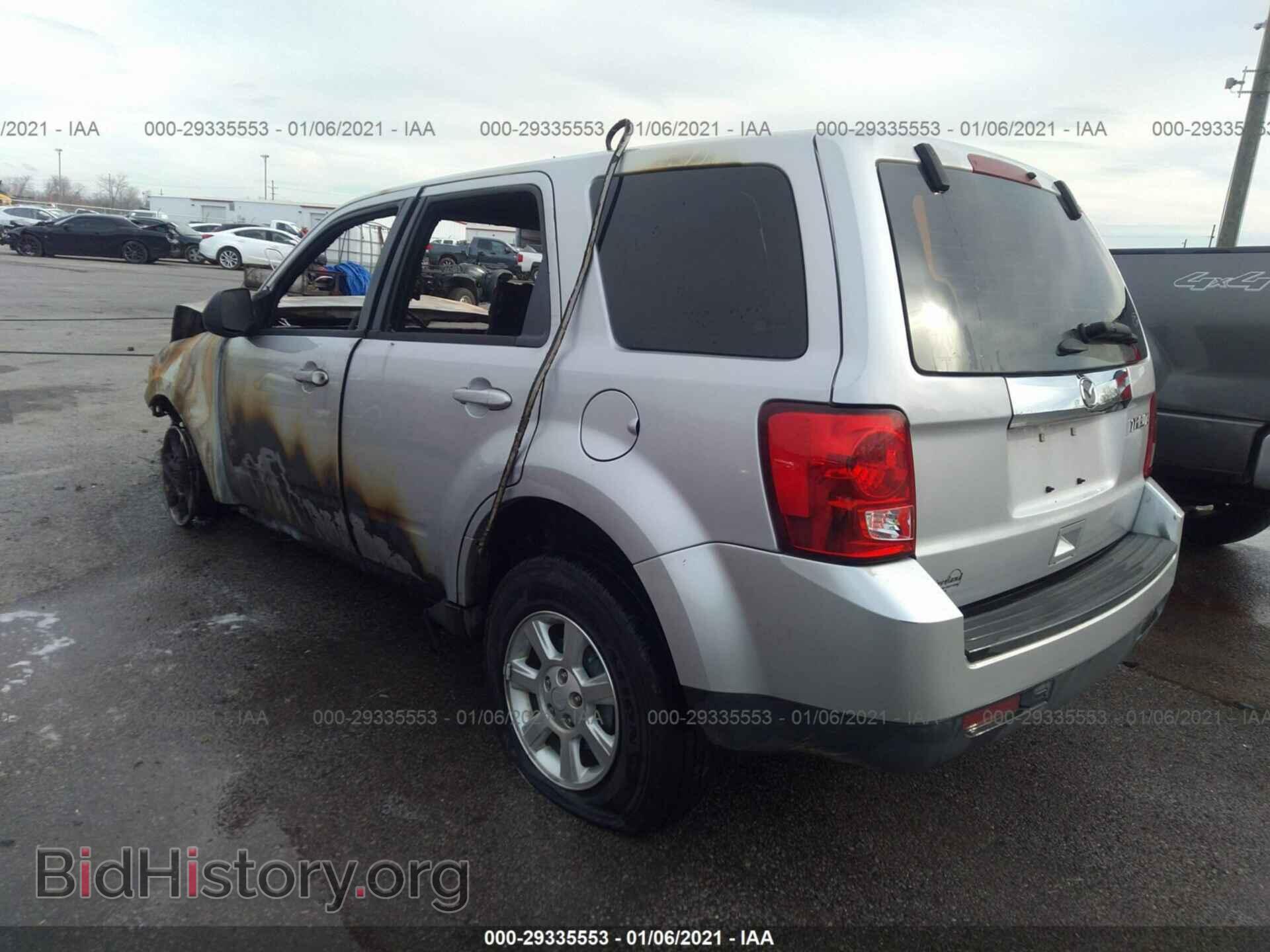 2011 MAZDA TRIBUTE - VIN: 4F2CY0C72BKM04696 - Фото 3