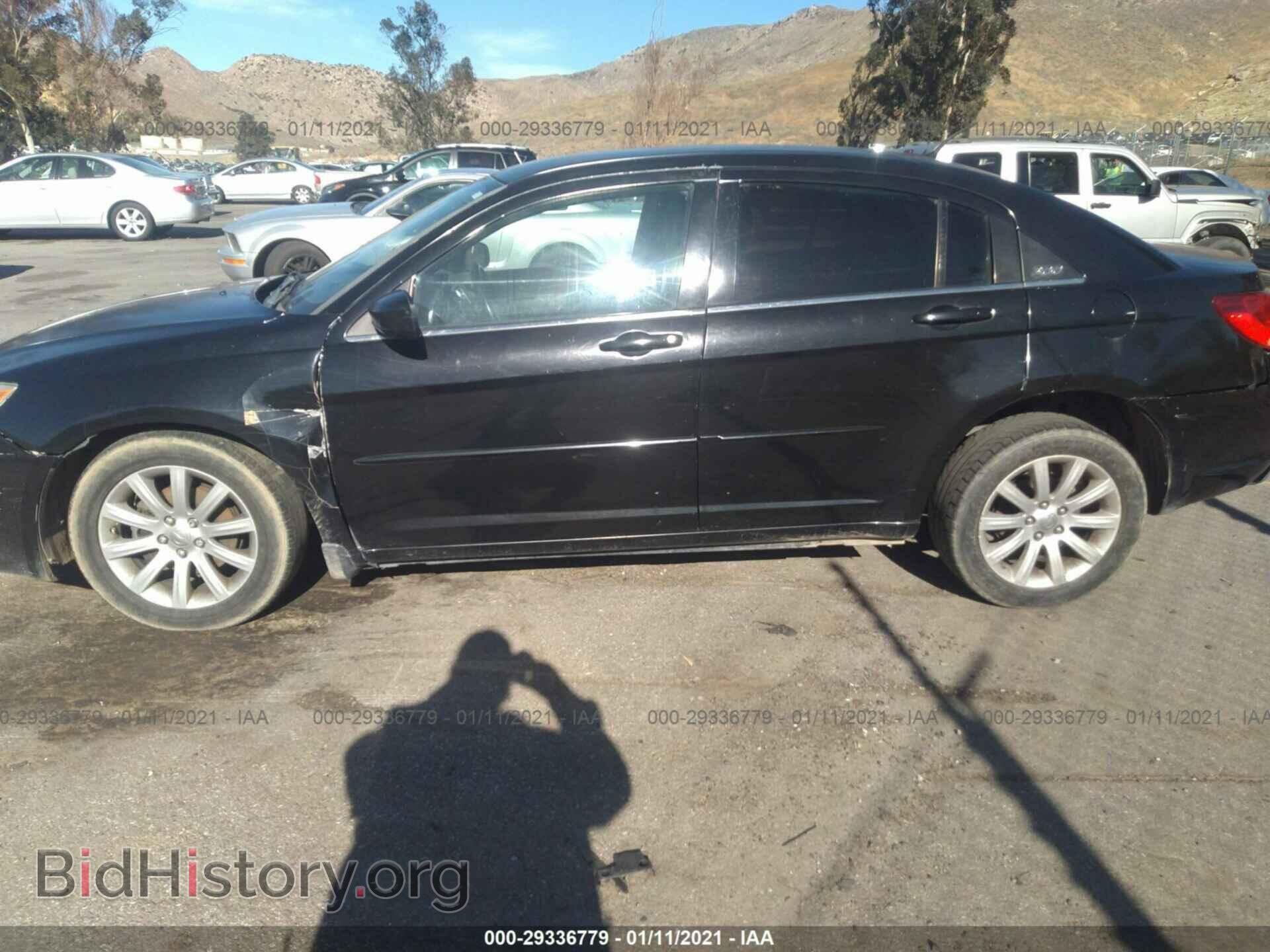 2012 CHRYSLER 200 - VIN: 1C3CCBBB8CN191693 - Фото 6