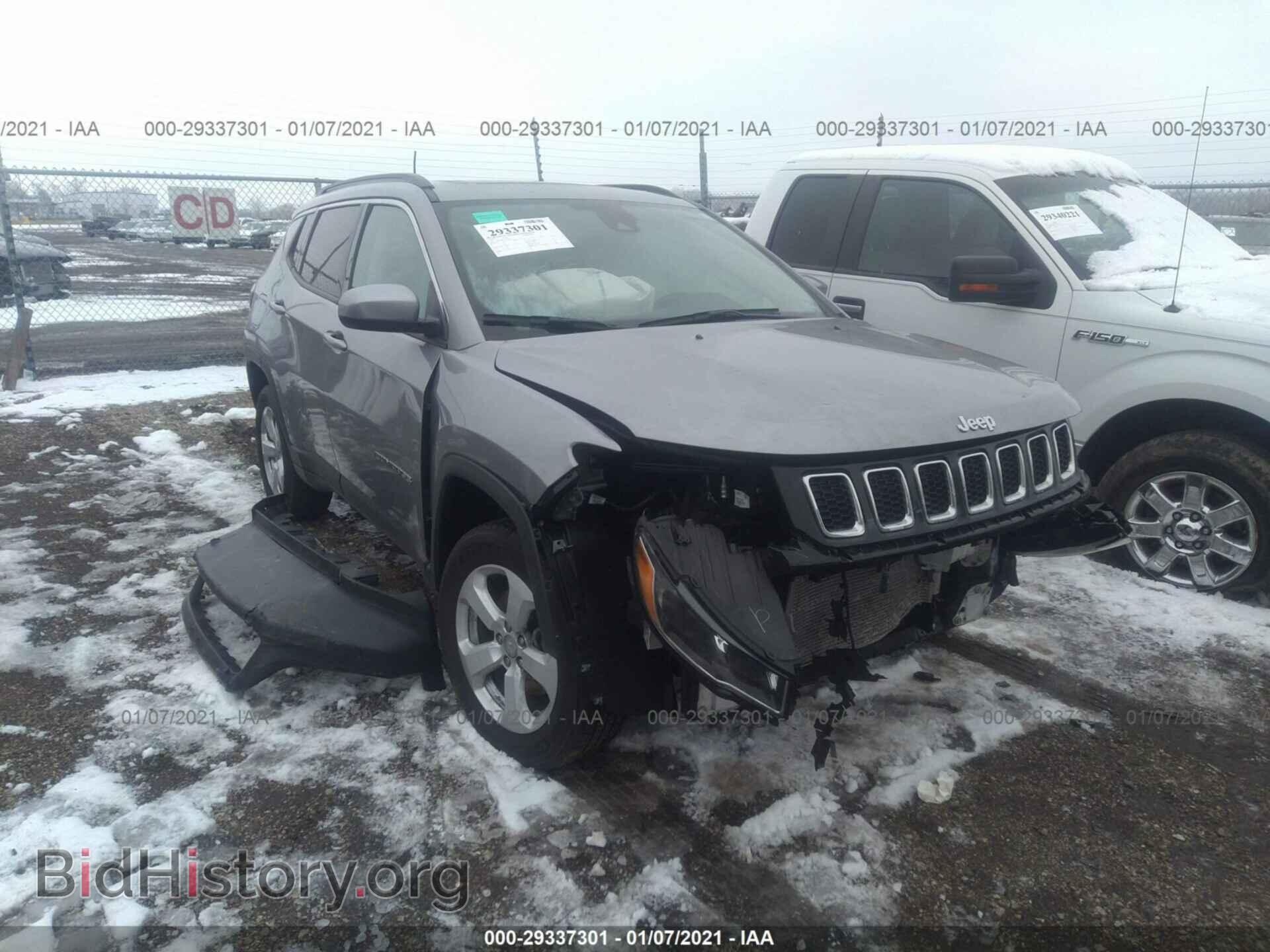 Photo 3C4NJDBB2LT160672 - JEEP COMPASS 2020
