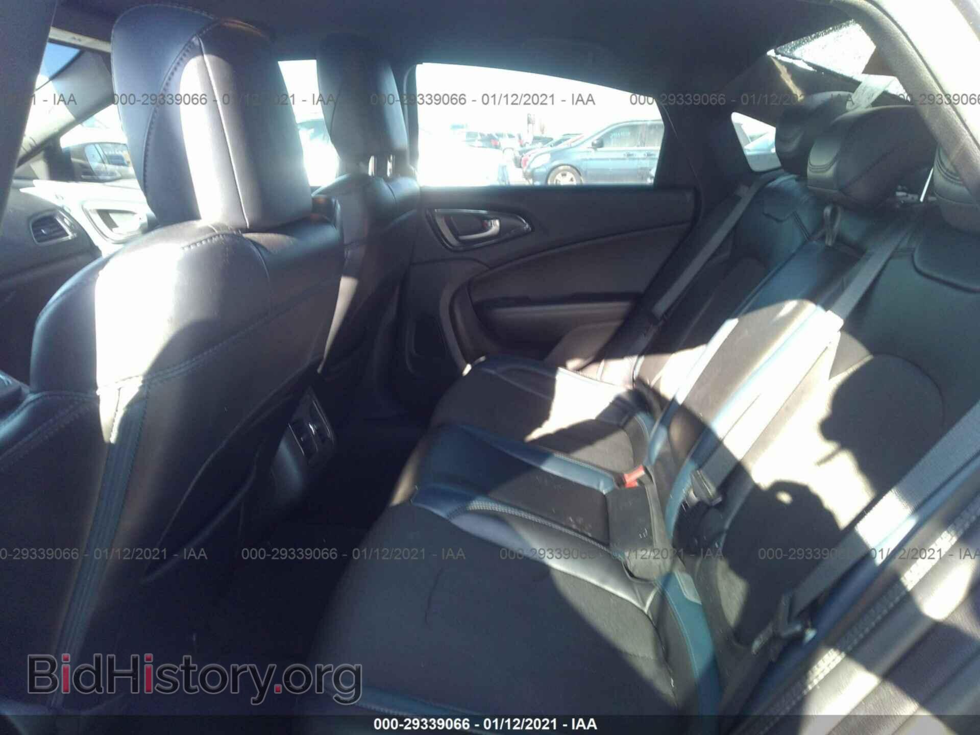 2015 CHRYSLER 200 - VIN: 1C3CCCBB2FN761066 - Photo 8
