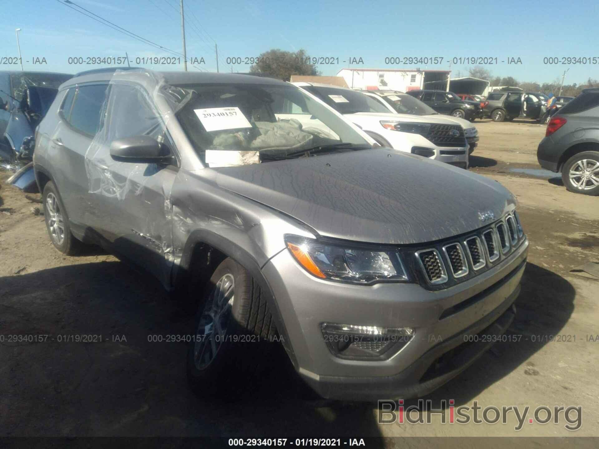 Photo 3C4NJCBB3LT256837 - JEEP COMPASS 2020