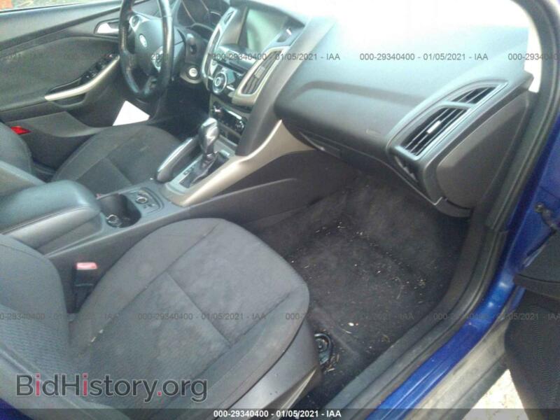 2012 Ford FOCUS (VIN 1FAHP3H27CL300360) — photo 5 of 11