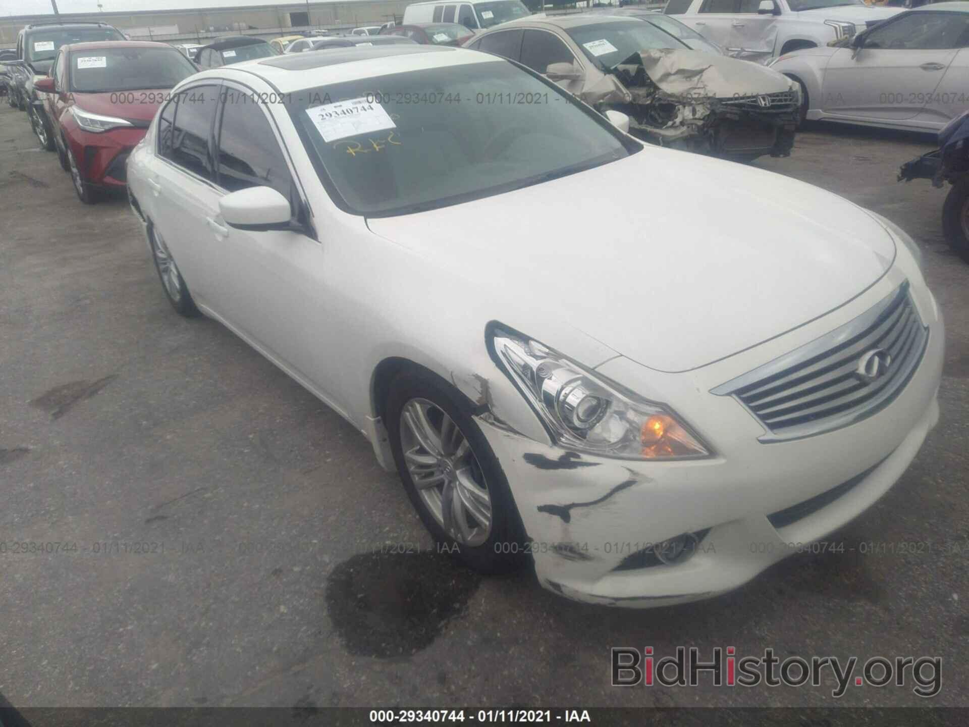 Photo JN1CV6AP7DM716585 - INFINITI G37 SEDAN 2013