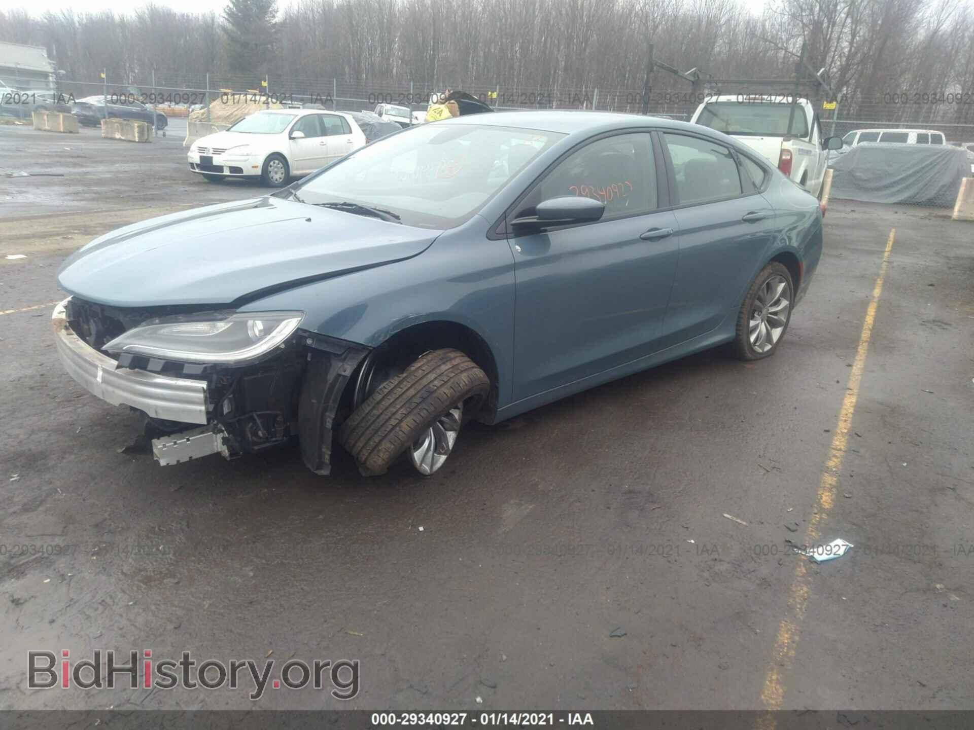 2015 CHRYSLER 200 - VIN: 1C3CCCBB7FN609204 - Фото 2