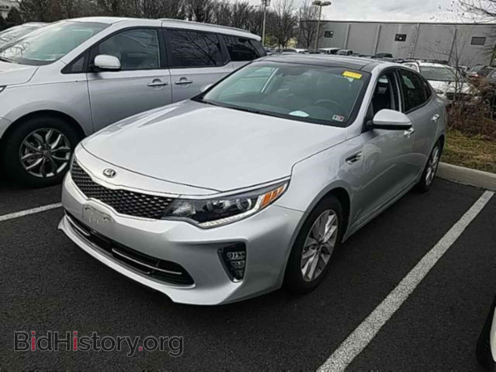 2018 KIA OPTIMA - VIN: 5XXGU4L33JG203416 - Фото 2