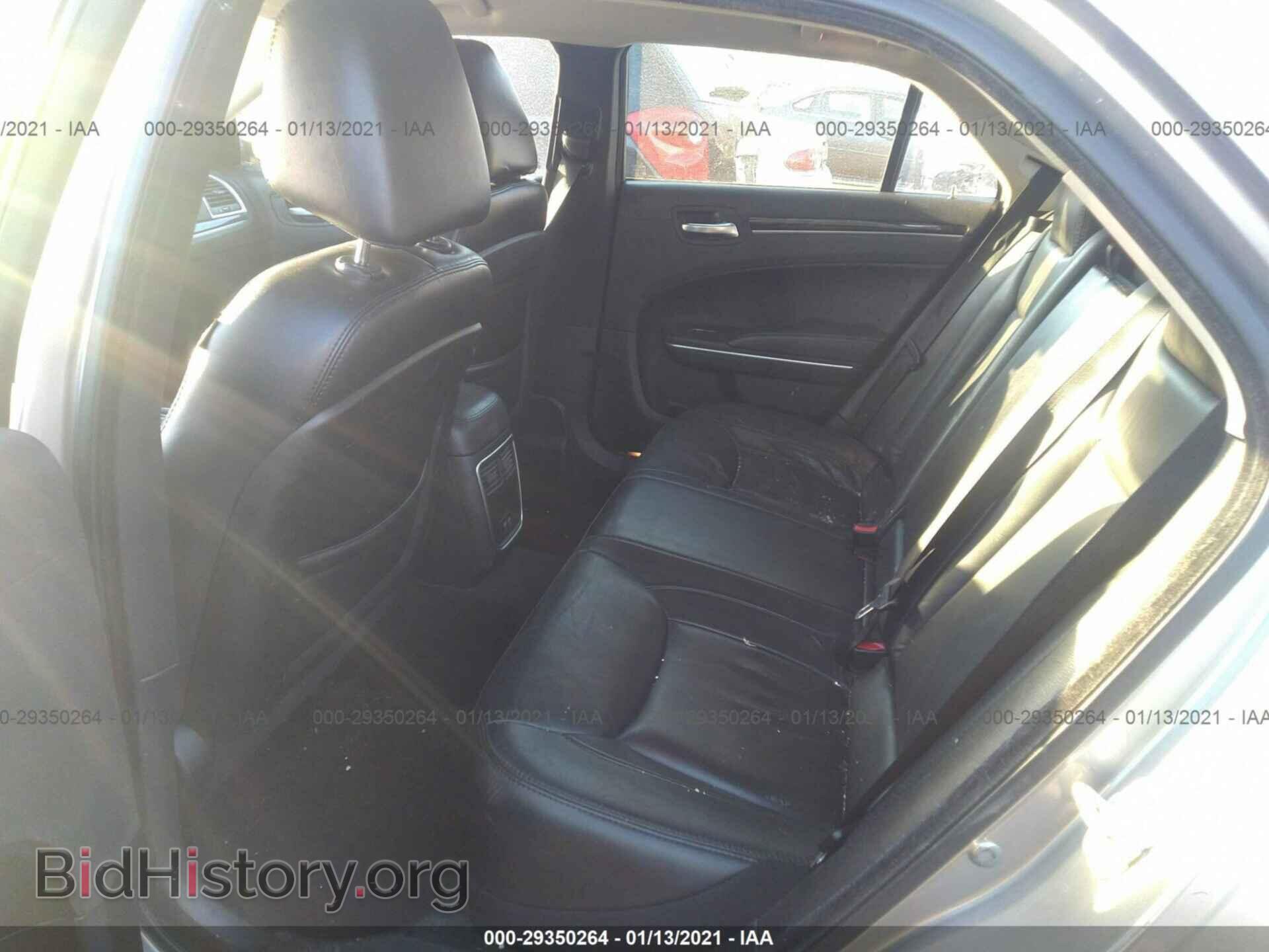 2016 CHRYSLER 300 - VIN: 2C3CCAAG5GH268316 - Фото 8