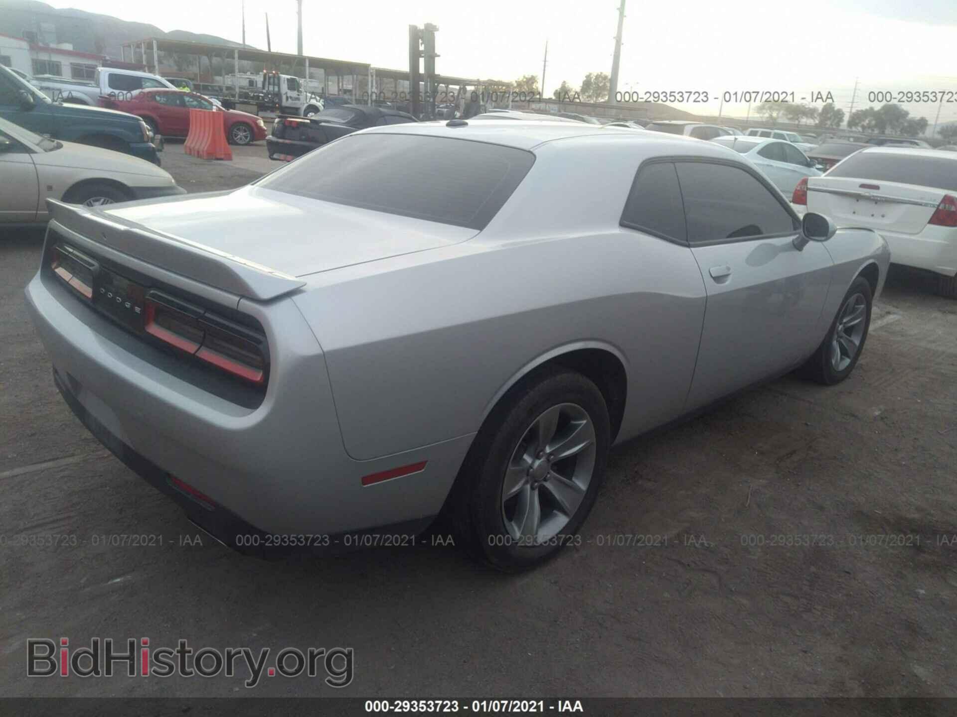 2019 DODGE CHALLENGER - VIN: 2C3CDZAG2KH669956 - Фото 4
