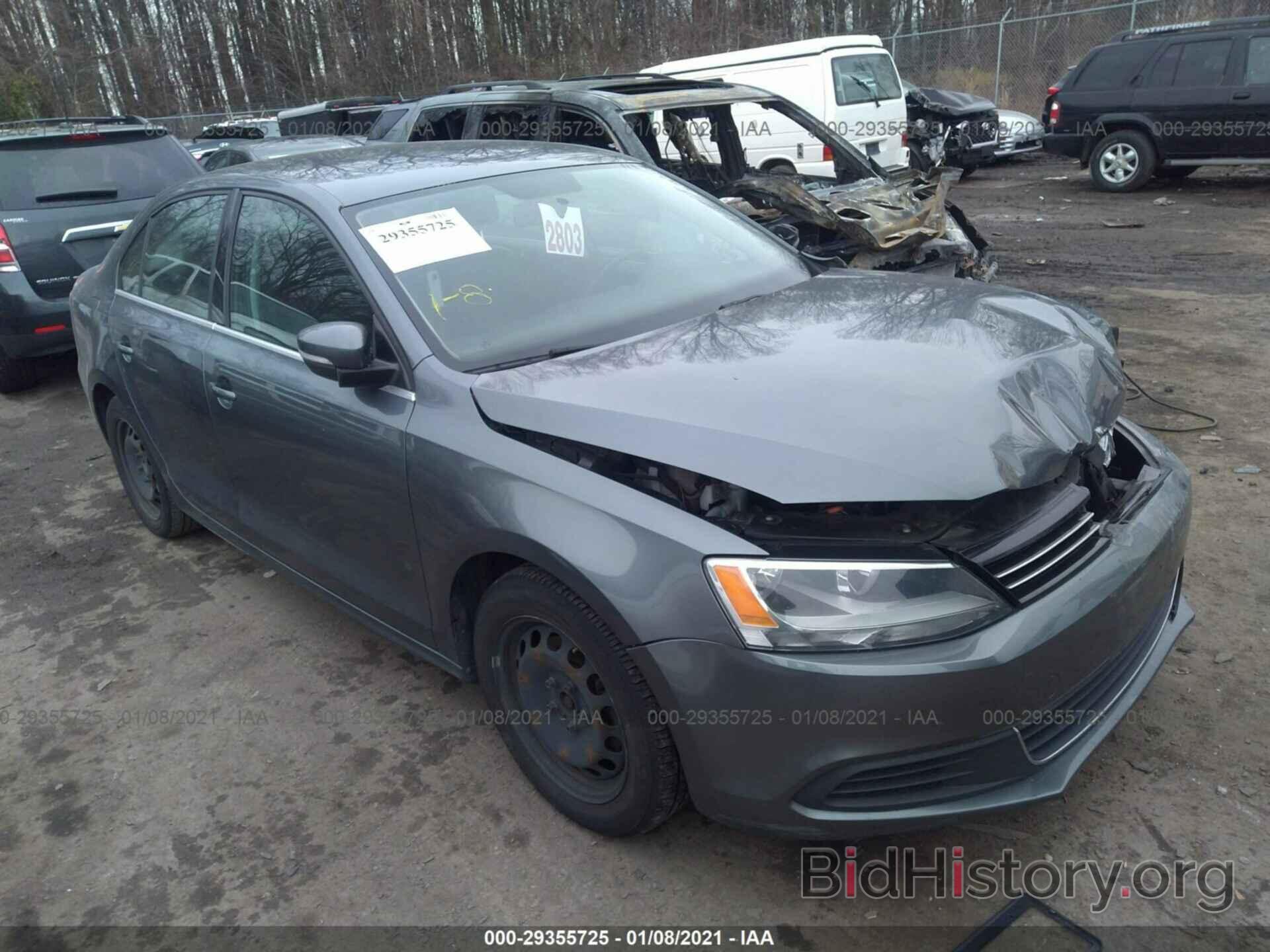 Photo 3VWDP7AJ3DM354771 - VOLKSWAGEN JETTA SEDAN 2013